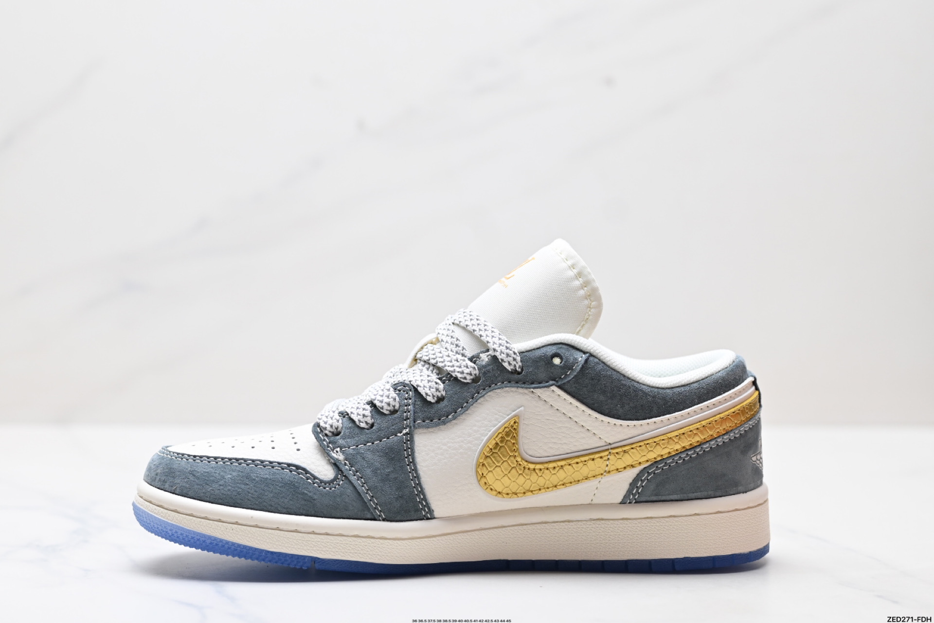 Nike Air Jordan 1 Low: El Clásico Reinventado con Toques de Lujo 4 i1746551094419 9632 0 2