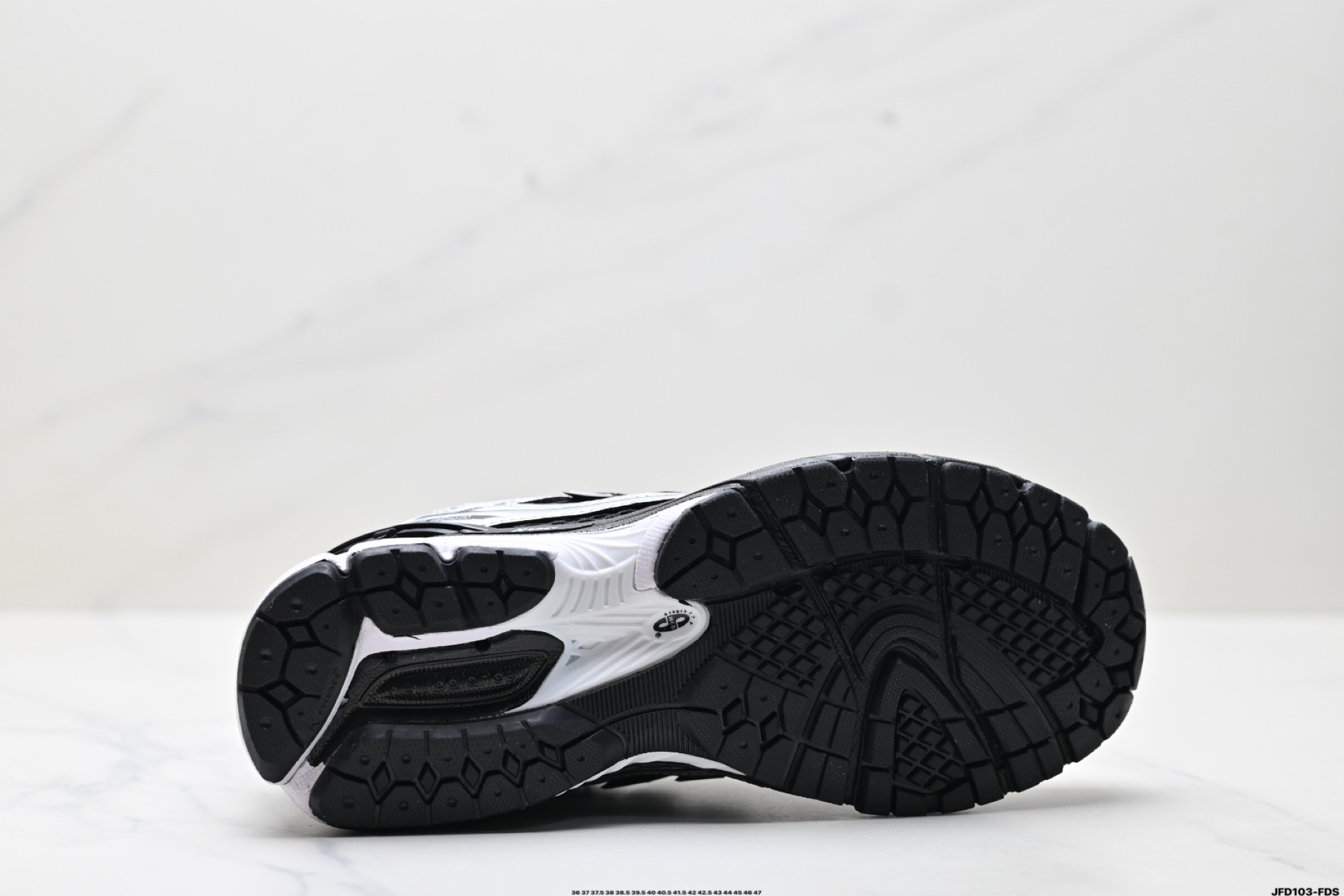 New Balance 1906R Series Retro Sneakers Vibe Style - Black/Silver 10 i1746632837107 9094 0 8