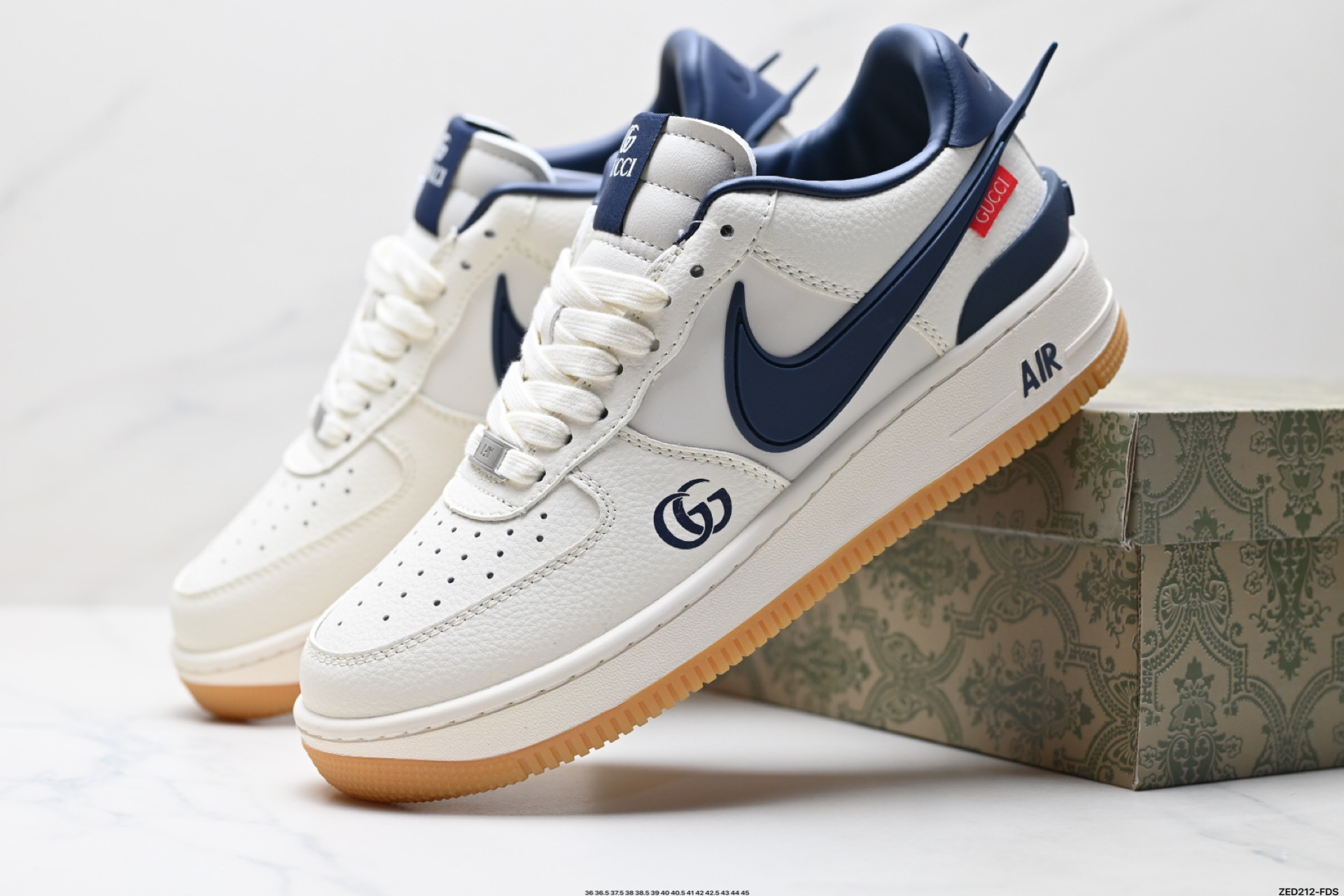 NIKE AIR FORCE 1‘07 LV8 XS3464-576