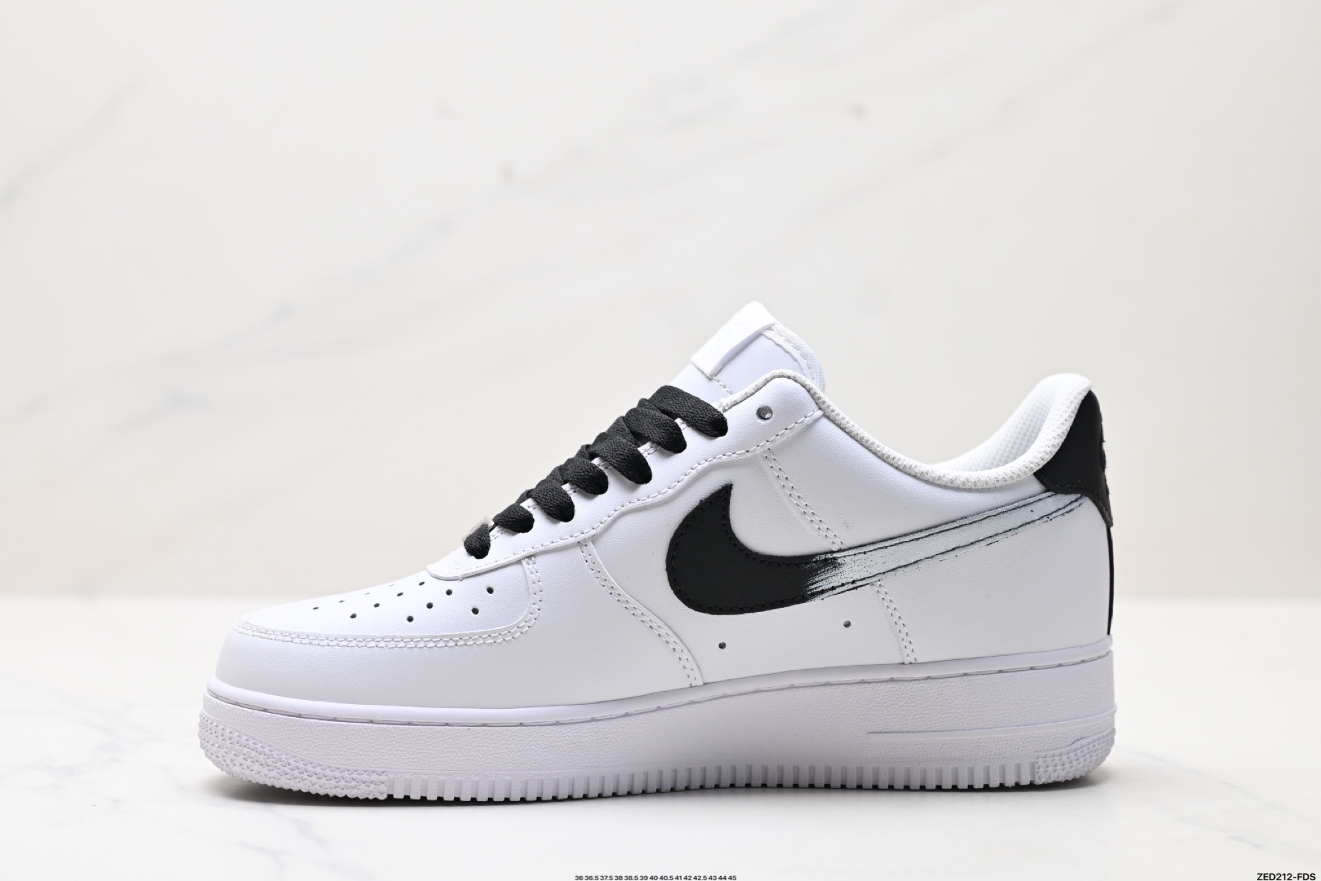 NIKE AIR FORCE 1‘07 LV8 H0316-078