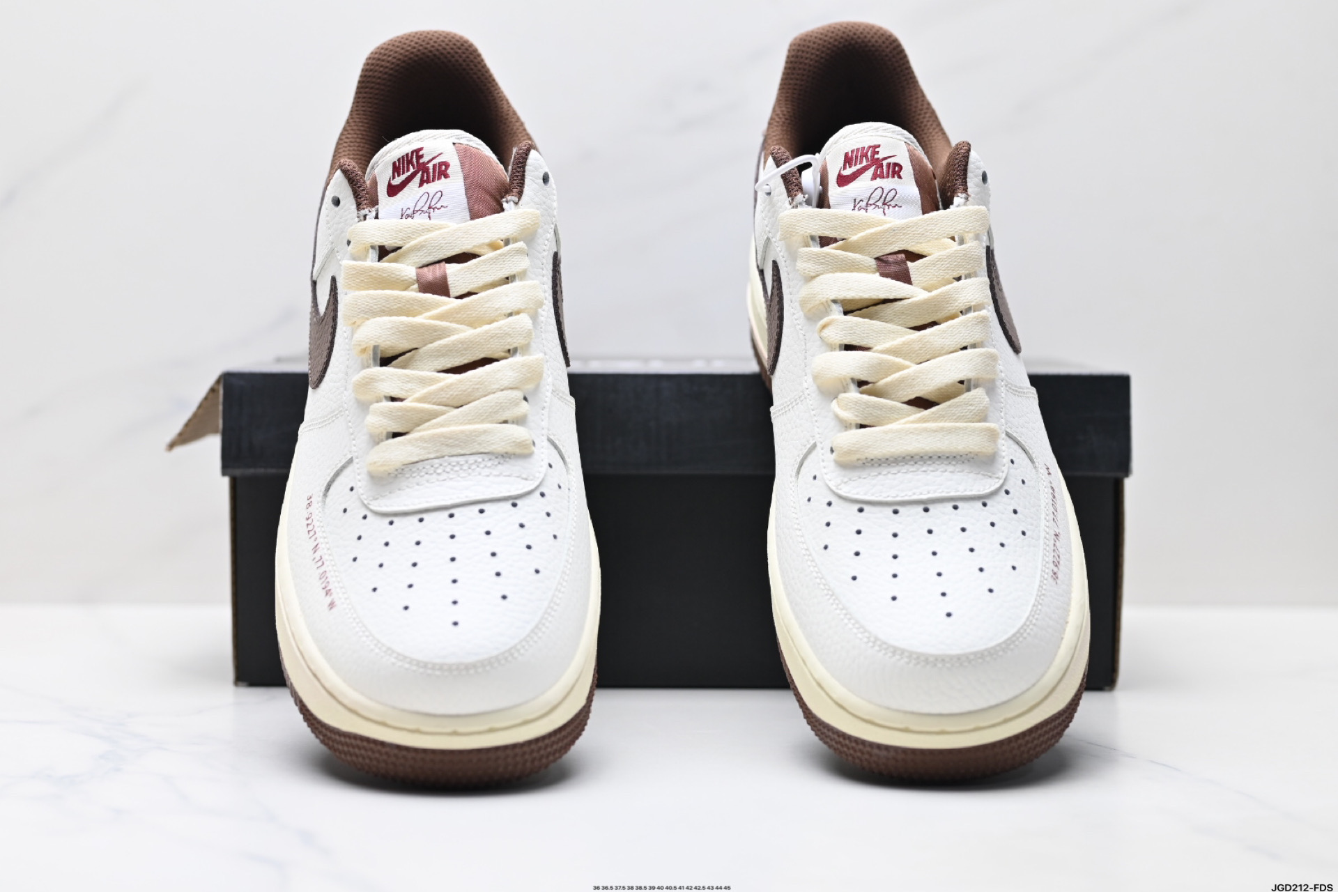 190 NIKE AIR FORCE 1‘07 LV8 HQ7027-100