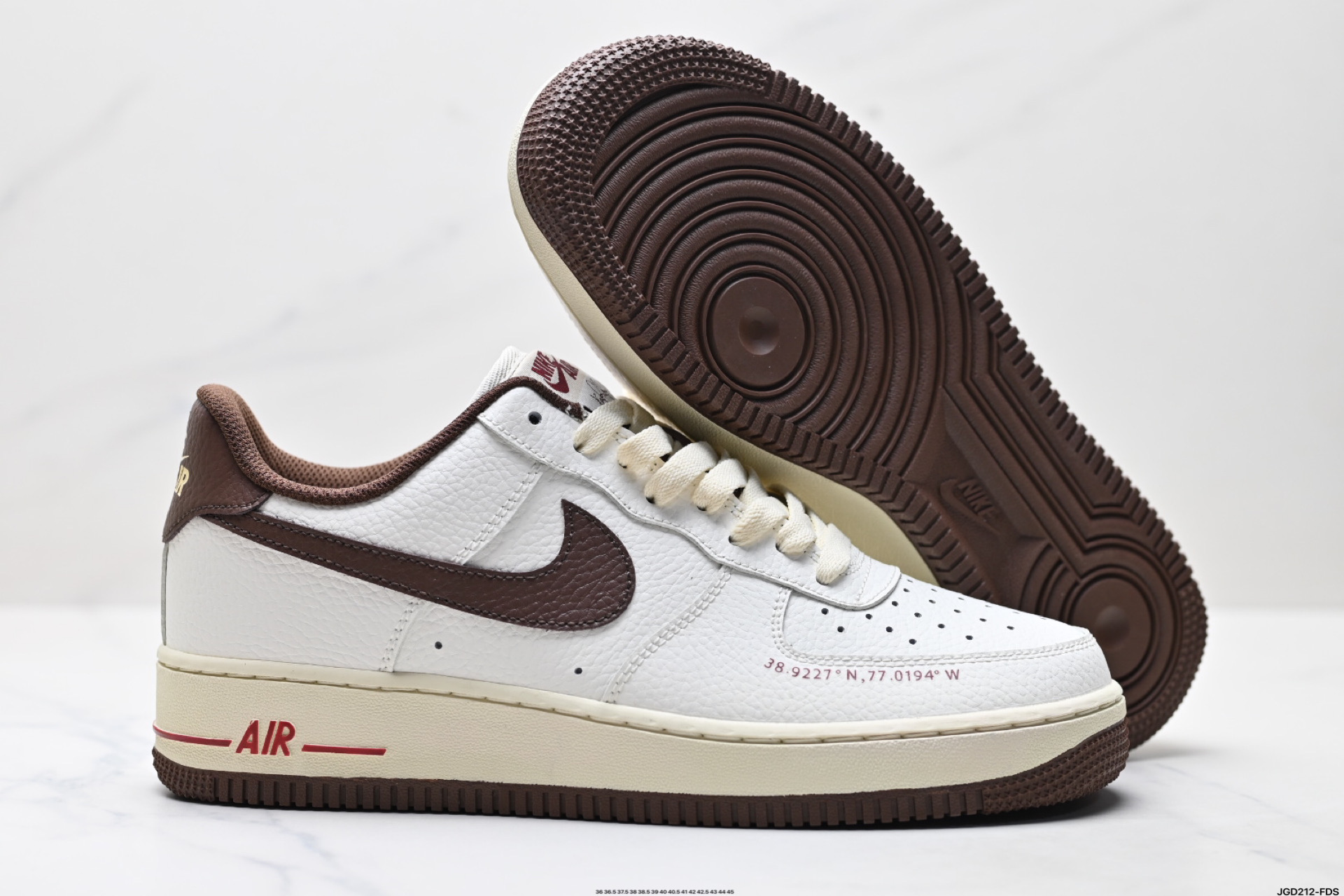 190 NIKE AIR FORCE 1‘07 LV8 HQ7027-100