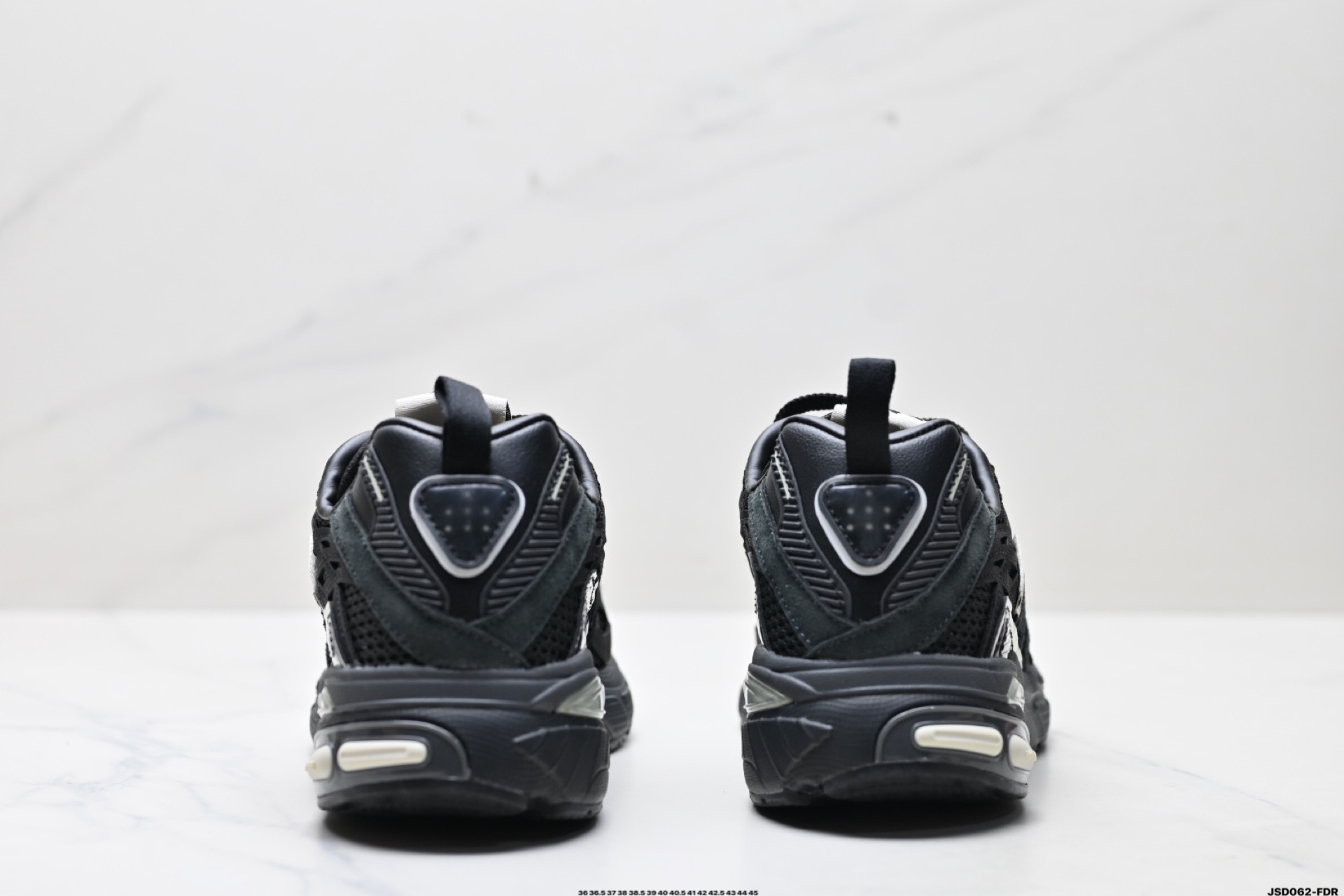 210 Adidas Adistar Cushion Sftm防滑耐磨 低帮 运动老爹鞋 JP8446