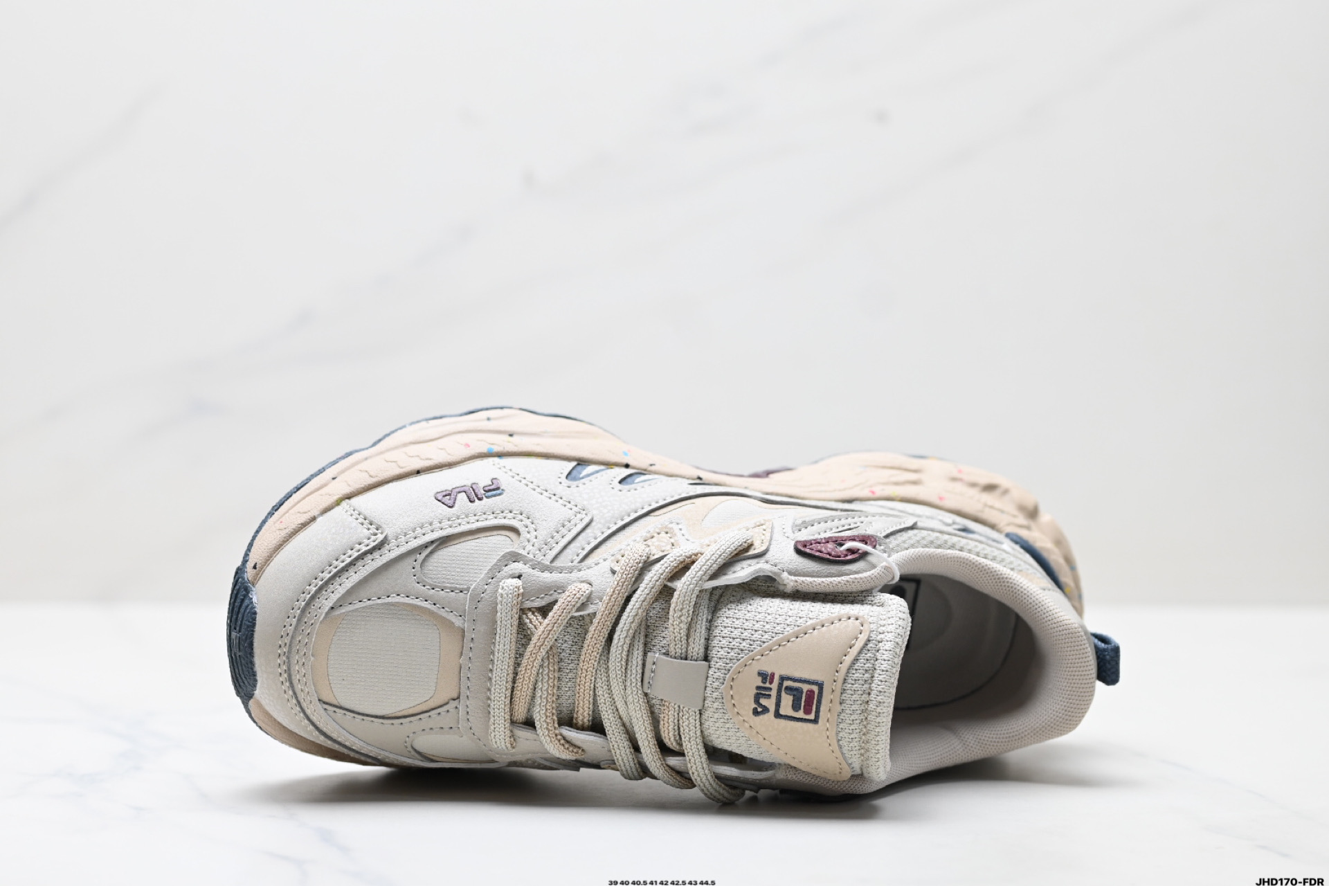 Fila Fern Women's Outdoor Chunky Sneakers - Style & Comfort Combined 3 i1746720618768 9607 0 1