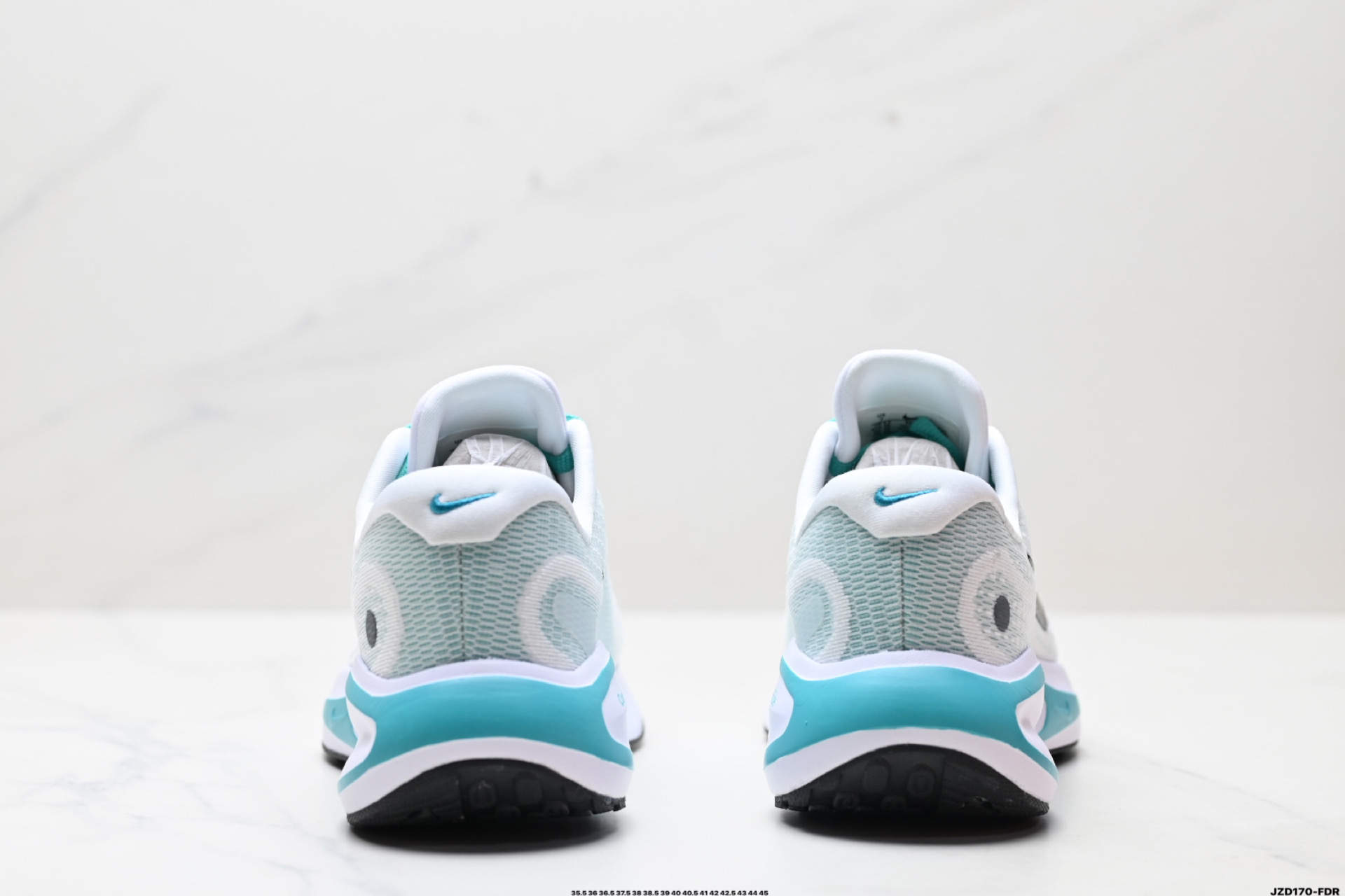 Nike Journey Run White/Black Running Shoe with Cushioned Support and Breathable Knit 7 i1746720859410 7025 0 5