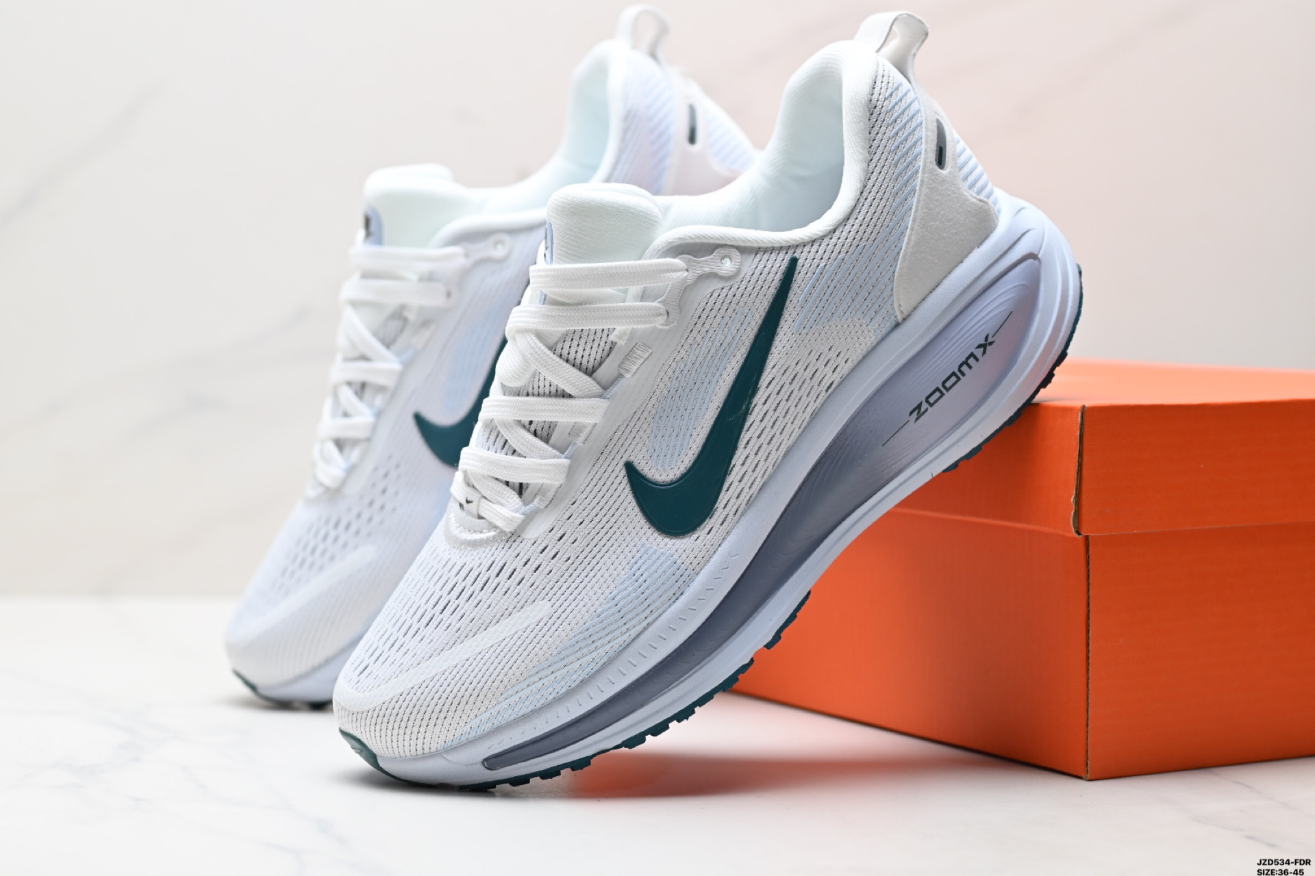 Nike Vomero 18: Comfortable, Cushioned, and Stylish Low-Top Running Shoes 9 i1746721384272 6701 0 7