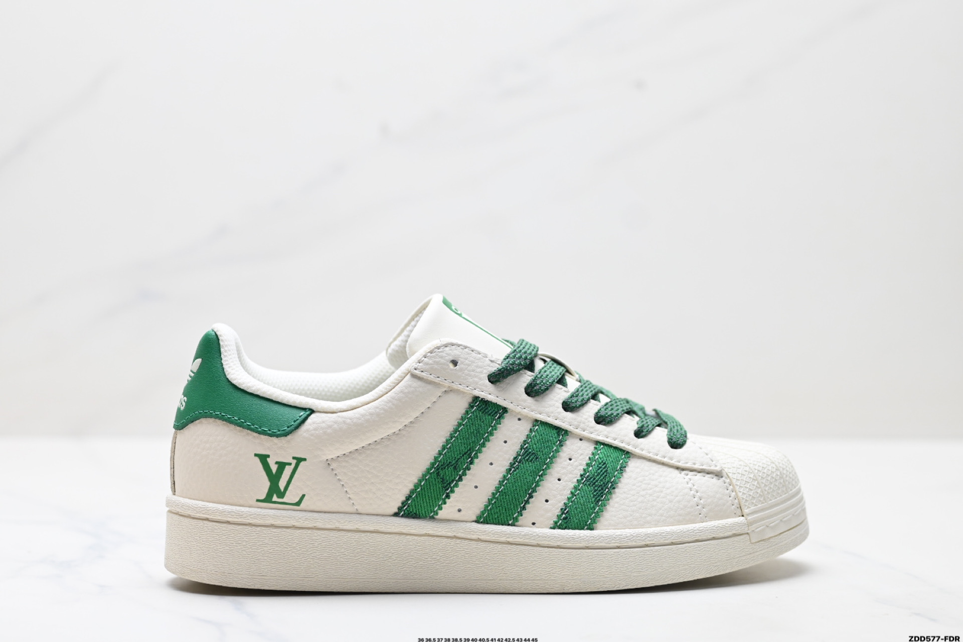 240 Adidas Originals Superstar 阿迪达斯 三叶草 贝壳头’DIY’系列低帮经典百搭休闲运动板鞋 XS0003