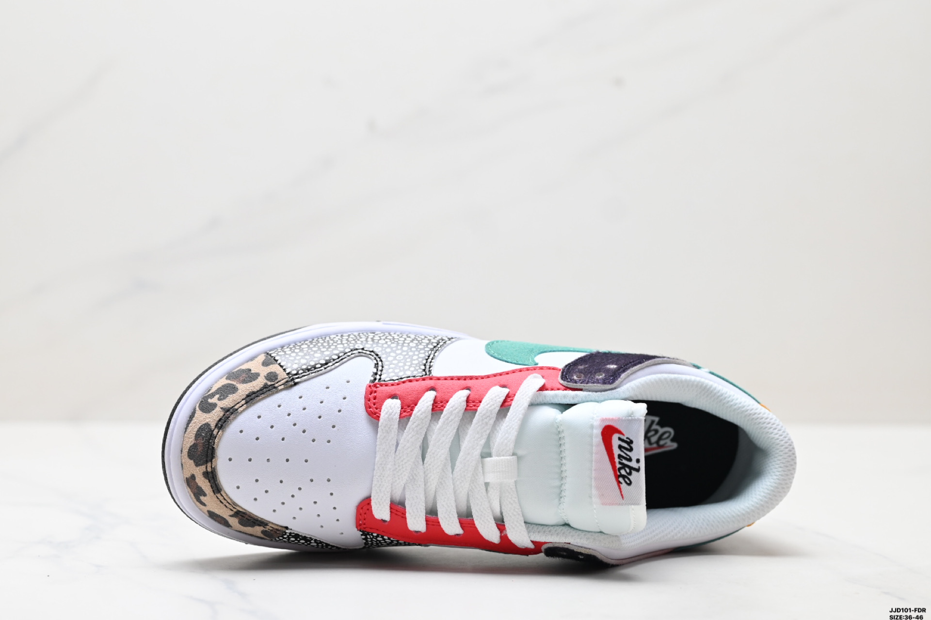 Nike Dunk Low Retro: Stylish Low-Top Sneakers for Everyday Wear 3 i1746723383910 2295 0 1