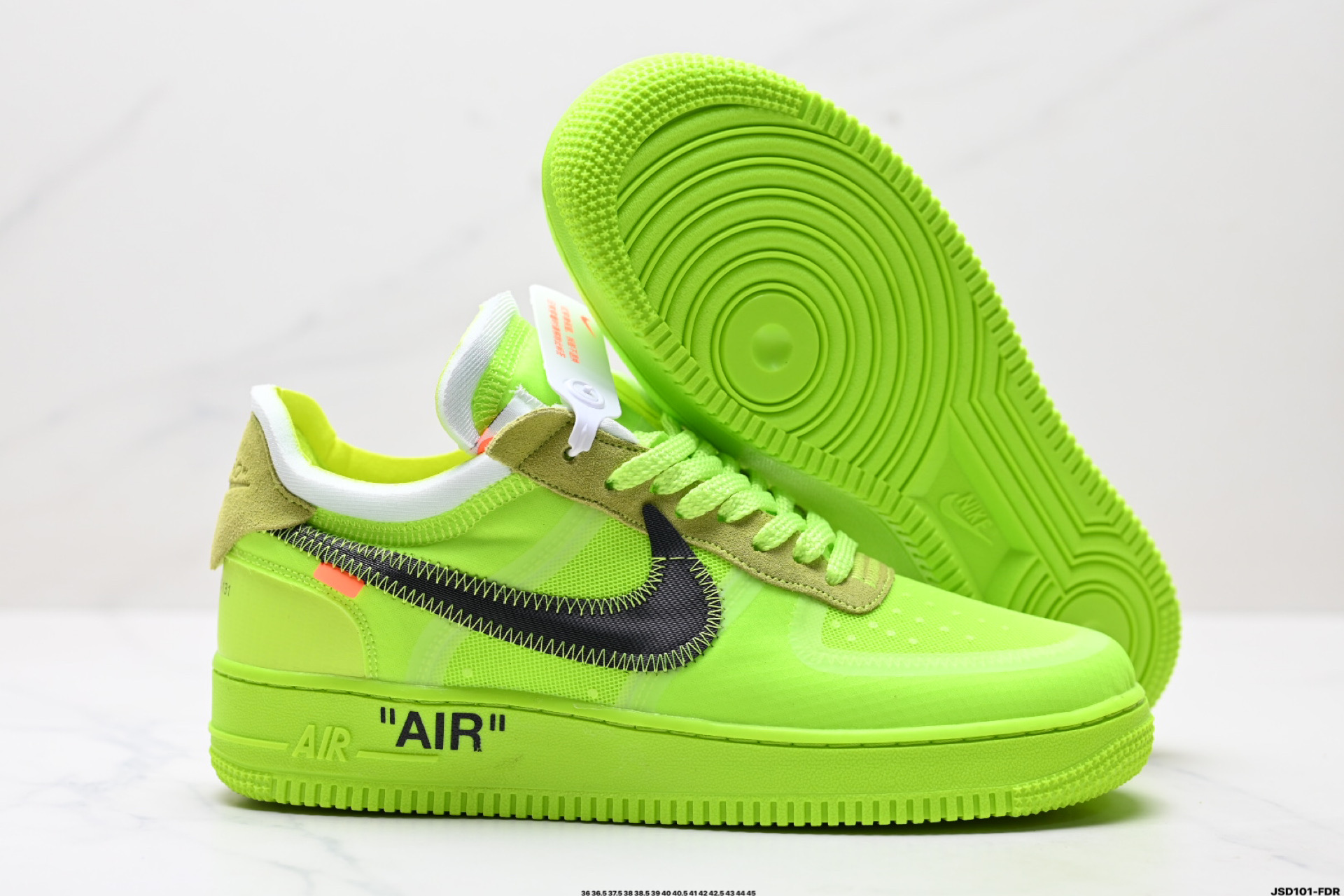 210 OFF WHITE x Nike AIR FORCE 1 ‘07 AO4606-700