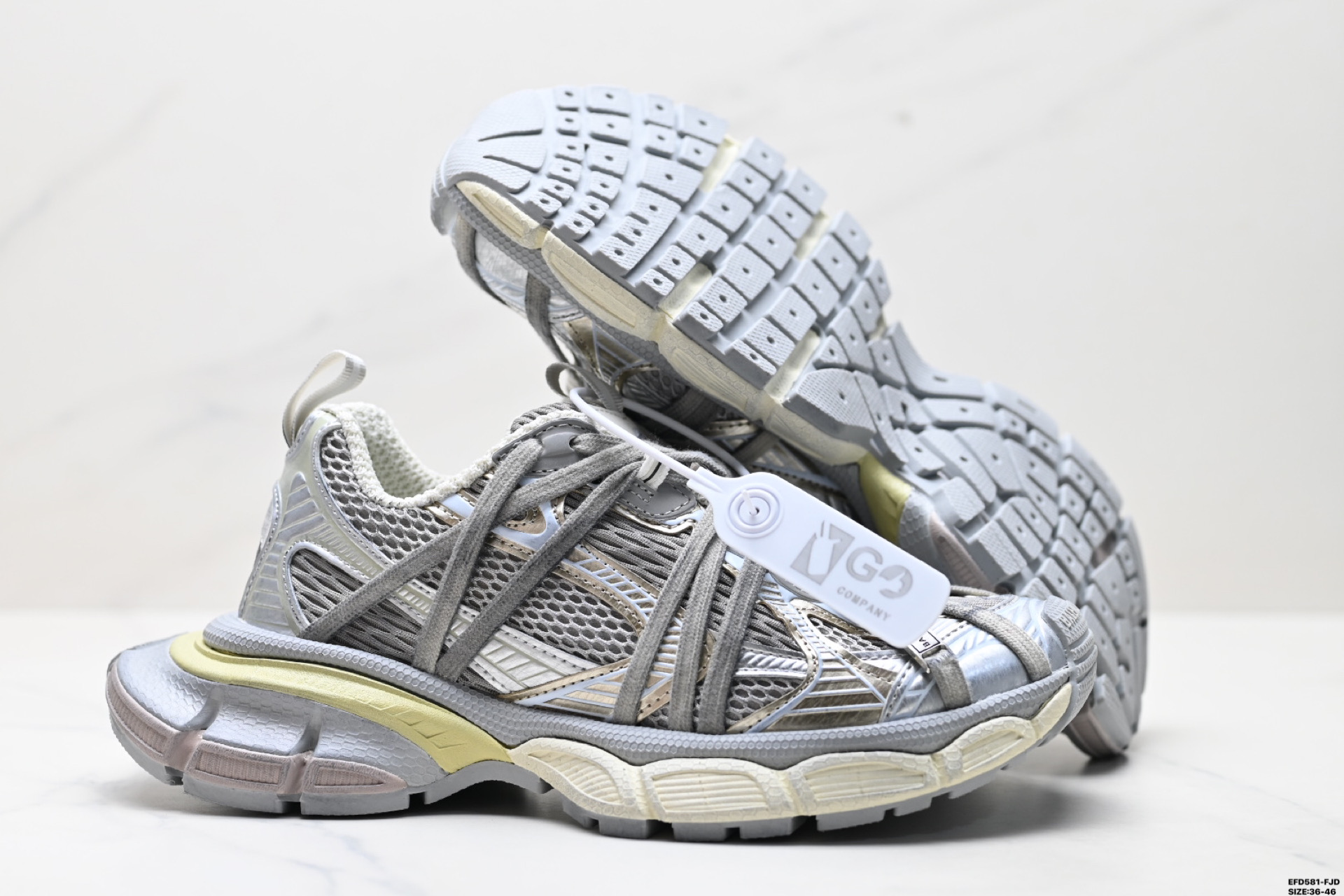 410 BALENCIAGA 3XL Sneakers 3+ 巴黎世家 系列低帮复古老爹鞋 734734 W3XL5 9110