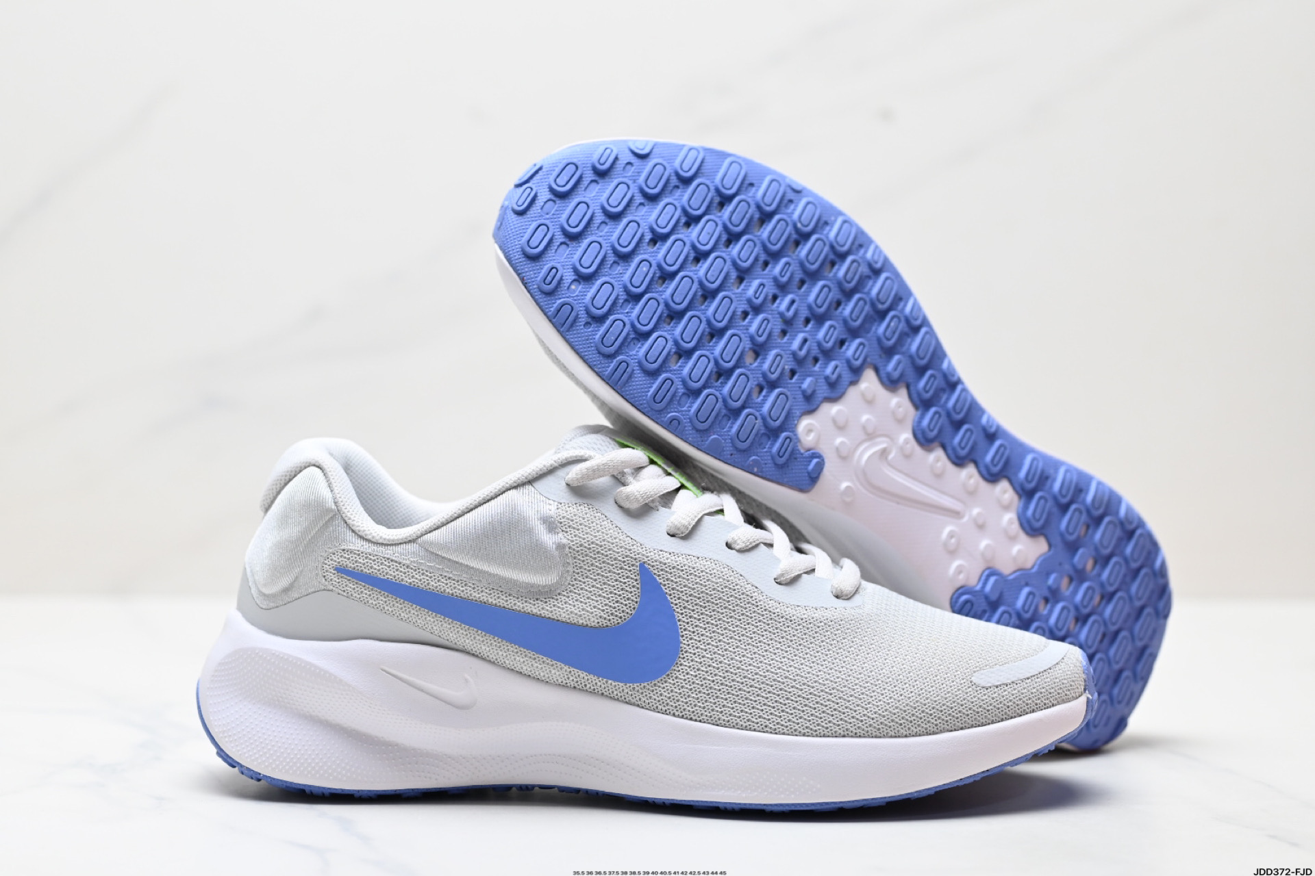 Nike Revolution 7 Wide Running Shoes - Breathable & Comfortable 6 i1746810201981 400 0 4