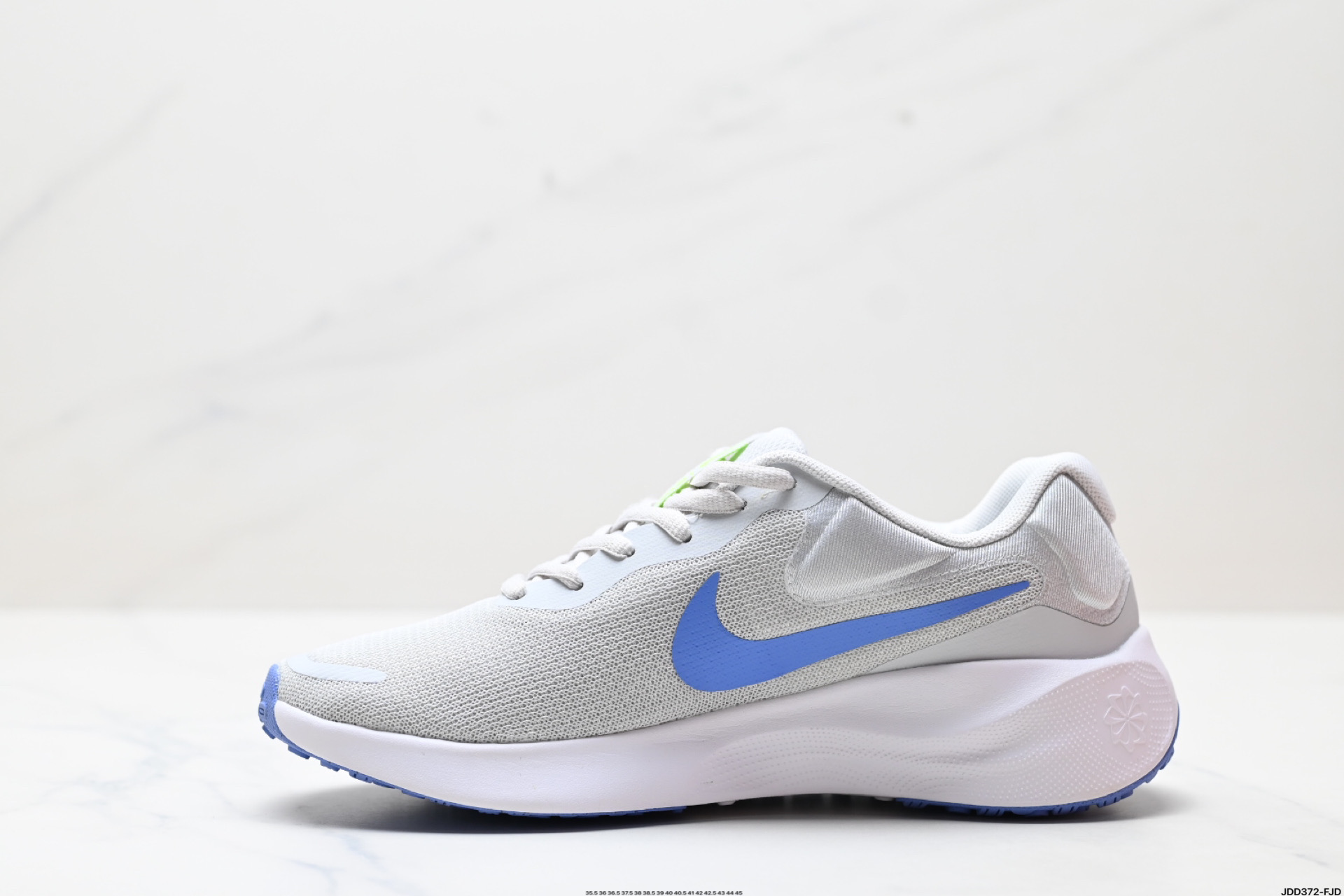 Nike Revolution 7 Wide Running Shoes - Breathable & Comfortable 4 i1746810202574 4201 0 2