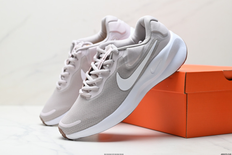 Nike Revolution 7 Wide Running Shoes - Breathable, Low-Top Design for Stability 1 Nike Revolution 7 Wide Running Shoes – Breathable, Low-Top Design for Stability