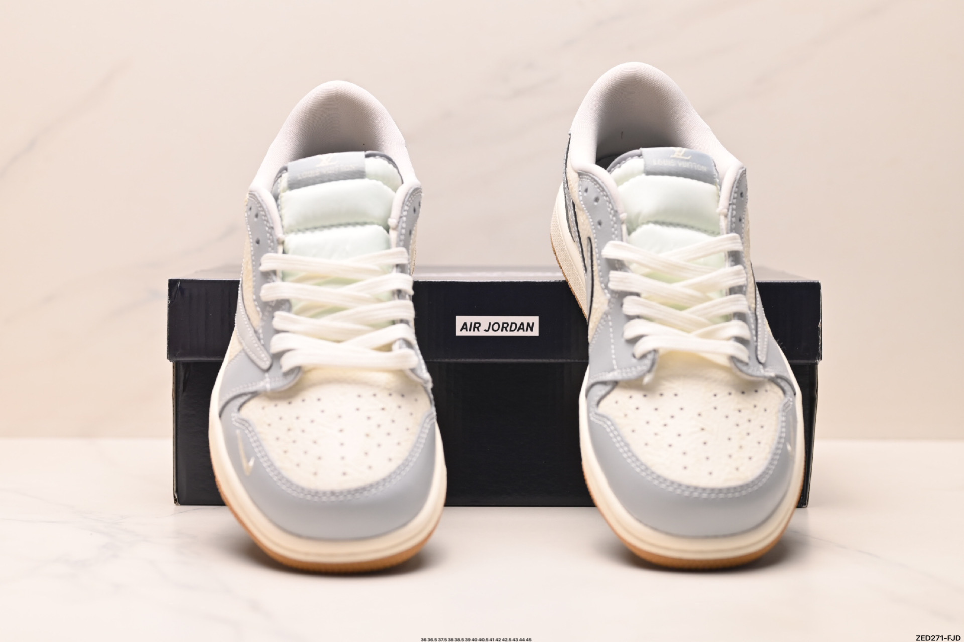270 AJ1倒勾Travis Scott x Air Jordan 1 ” Reverse Mocha “ AJ1乔1 TS 闪电 联名倒钩 低帮文化篮球鞋 XS2024-057