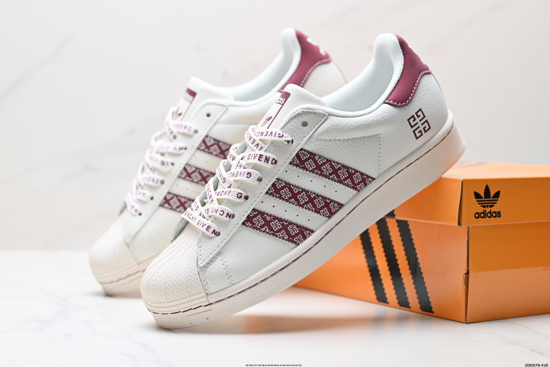240 Adidas Originals Superstar 阿迪达斯 三叶草 贝壳头’DIY’系列低帮经典百搭休闲运动板鞋 HS3066