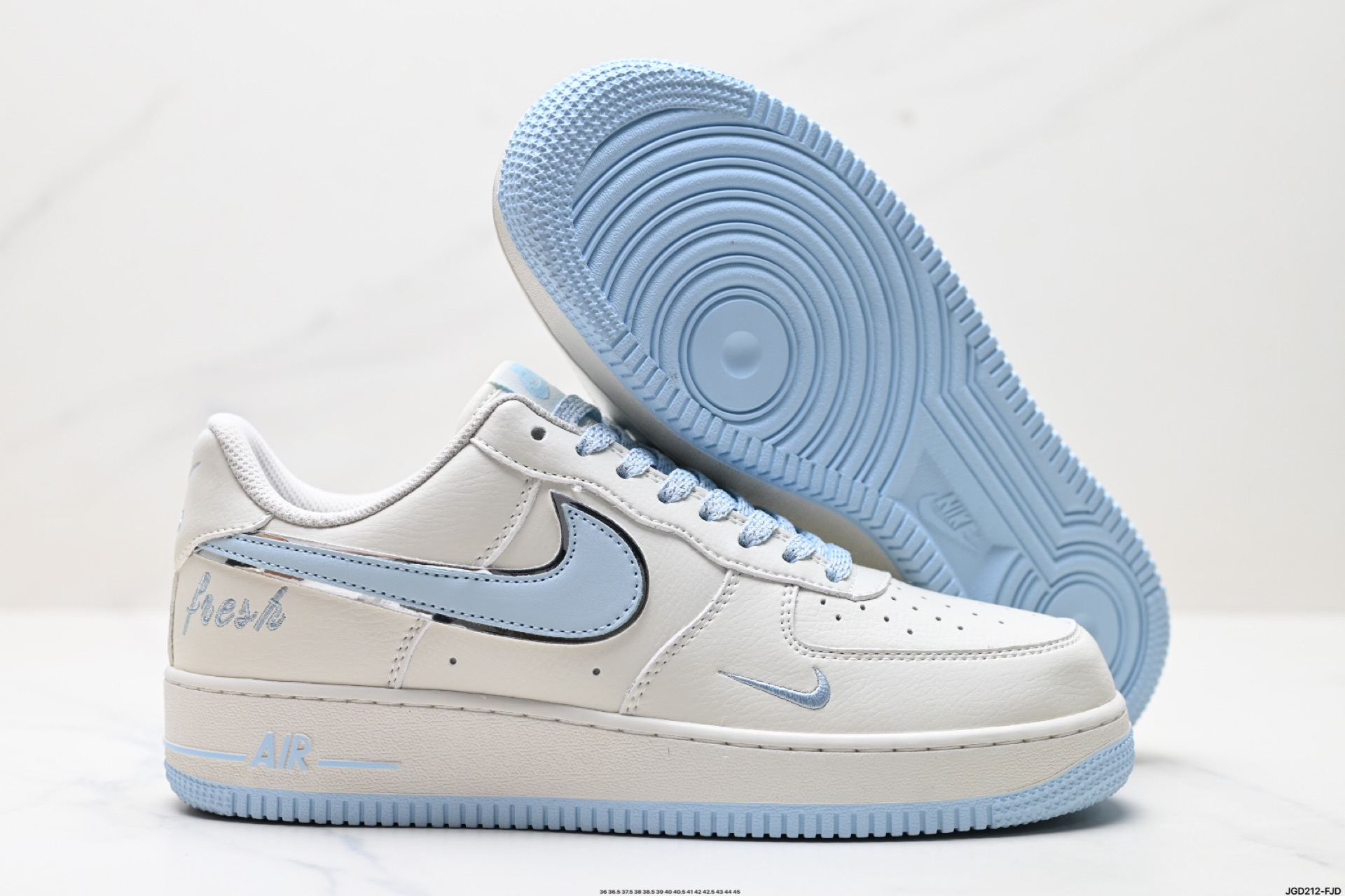 190 NIKE AIR FORCE 1‘07 LV8 BM1996-099