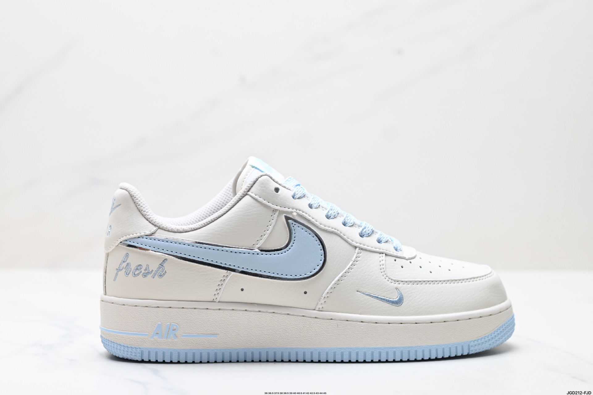 190 NIKE AIR FORCE 1‘07 LV8 BM1996-099