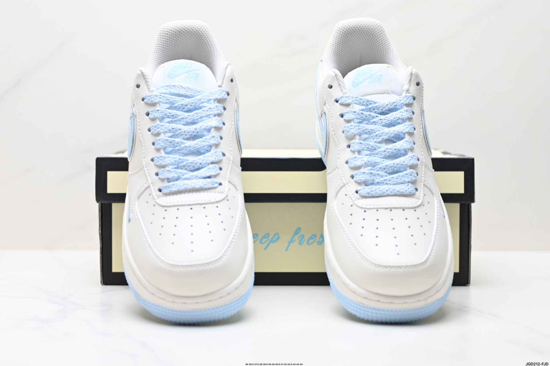 190 NIKE AIR FORCE 1‘07 LV8 BM1996-099