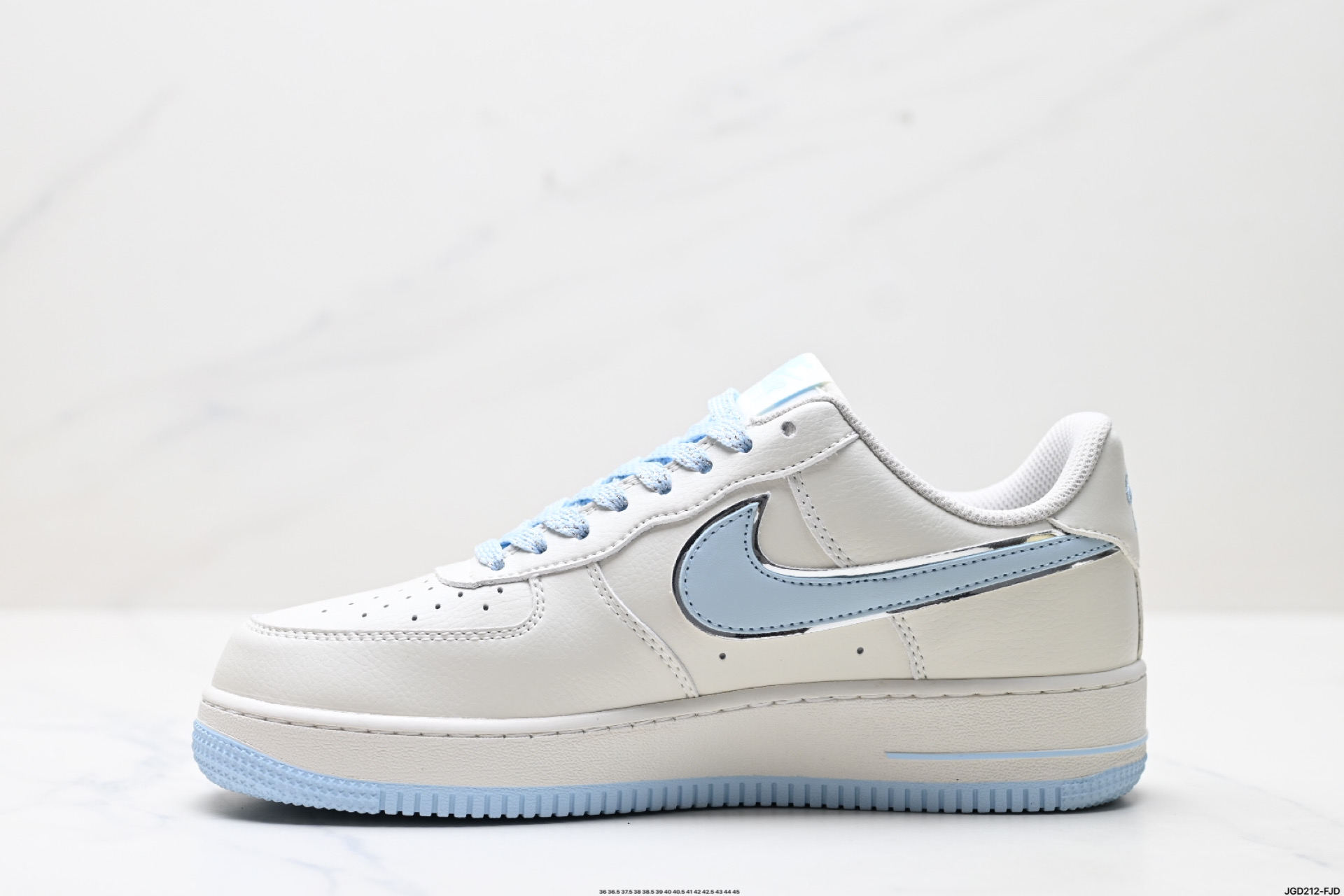 190 NIKE AIR FORCE 1‘07 LV8 BM1996-099