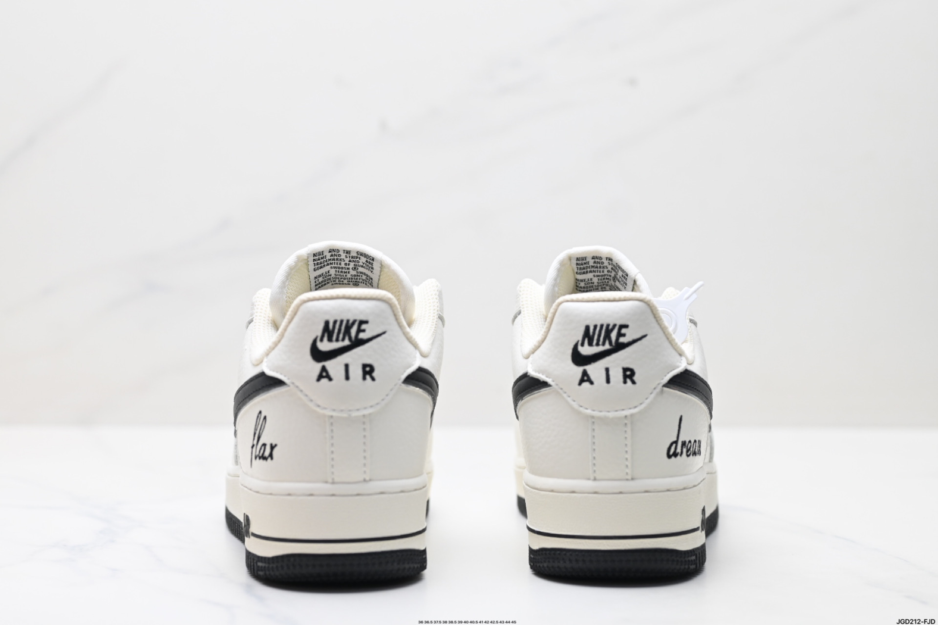 NIKE AIR FORCE 1‘07 LV8 DR2024-101
