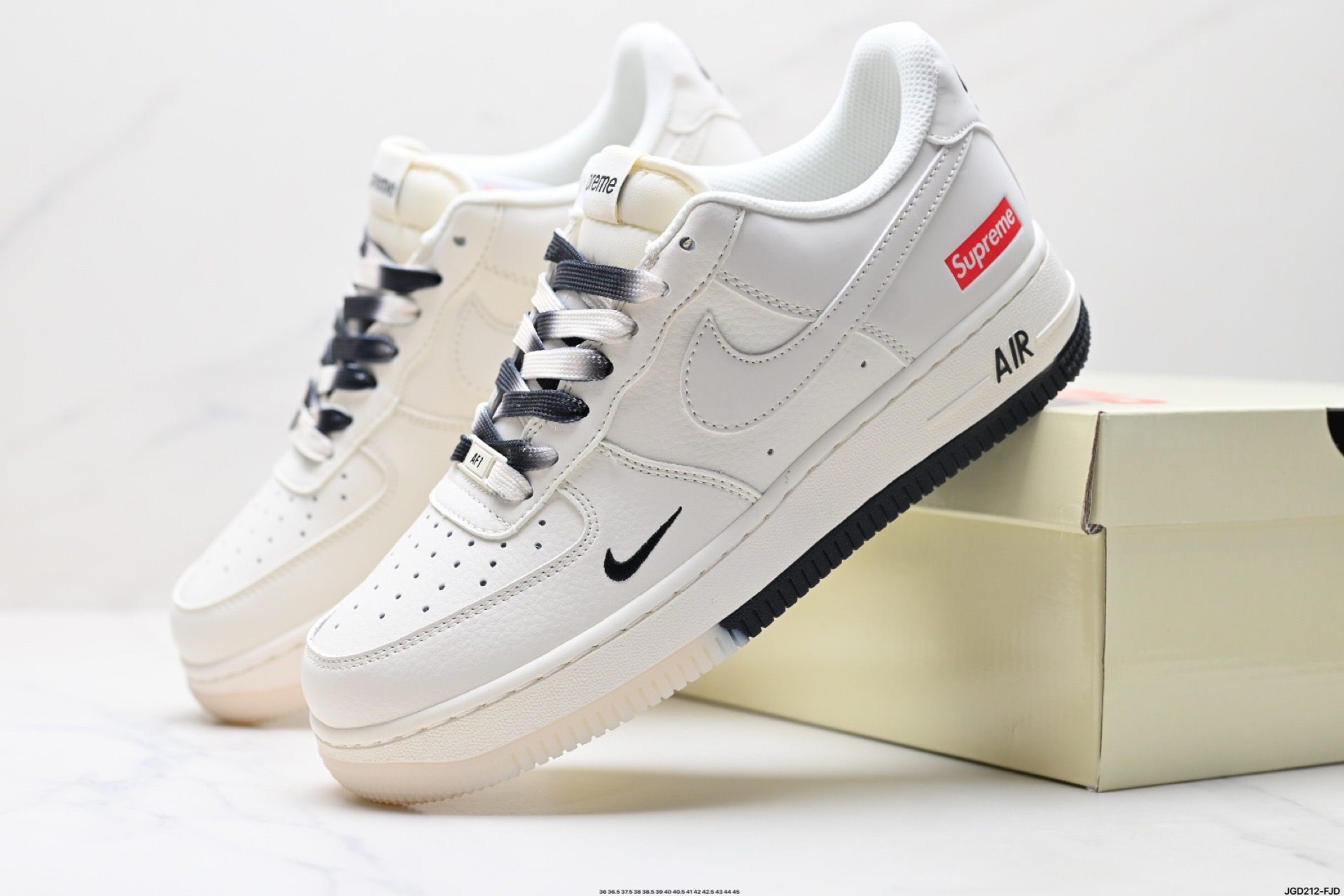 NIKE AIR FORCE 1‘07 LV8 BB7577-217