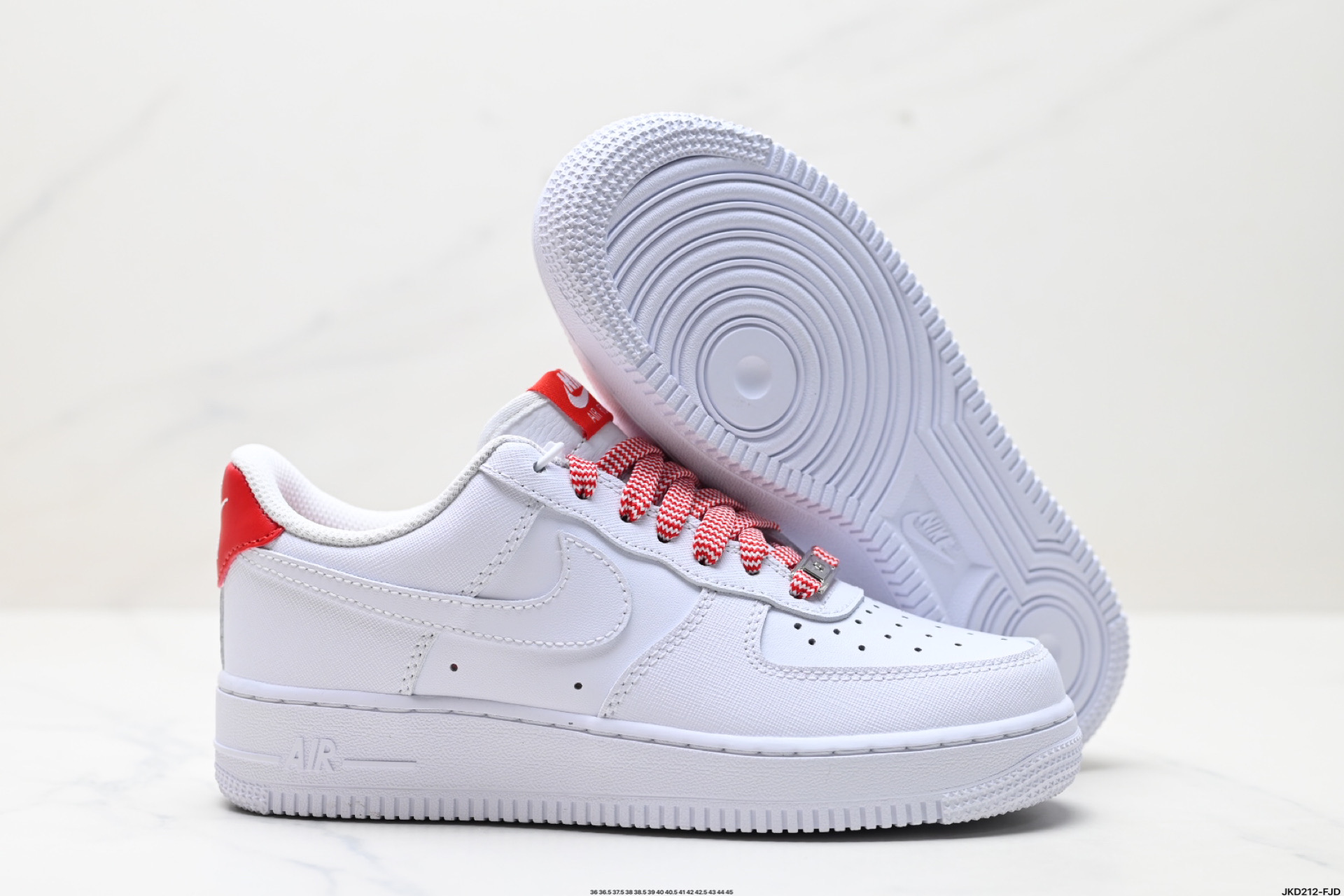 耐克Nike Air Force 1“07 LV8空军一号低帮百搭休闲运动板鞋 IB7167-103