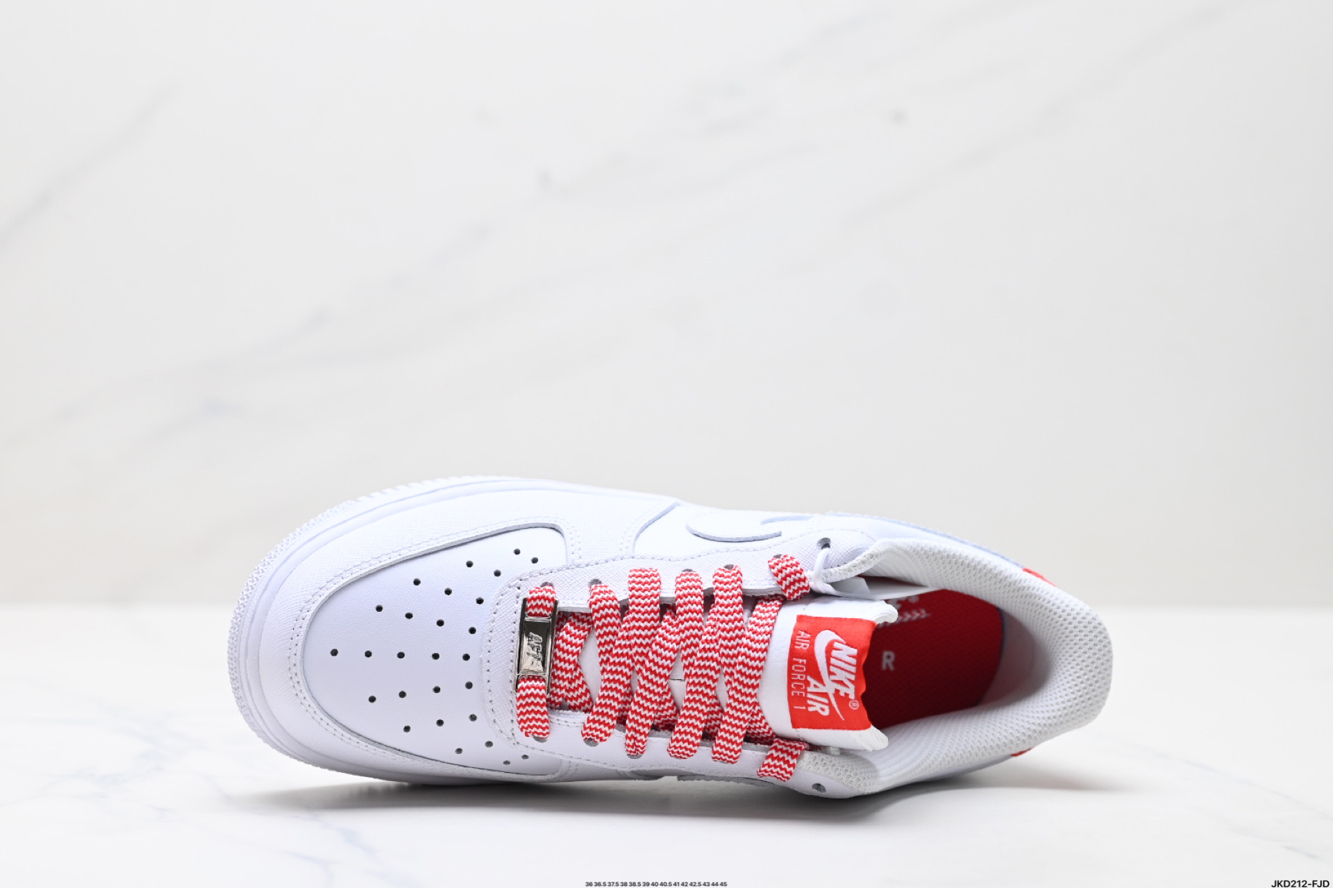 耐克Nike Air Force 1“07 LV8空军一号低帮百搭休闲运动板鞋 IB7167-103