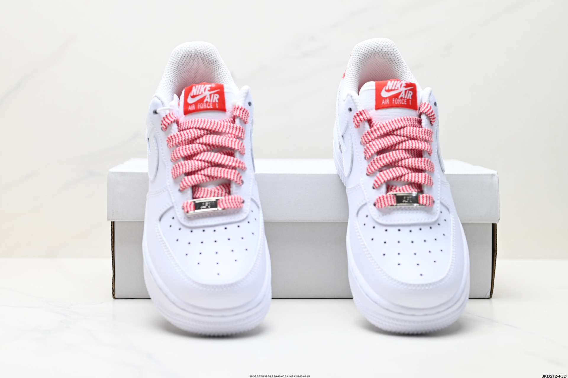 耐克Nike Air Force 1“07 LV8空军一号低帮百搭休闲运动板鞋 IB7167-103
