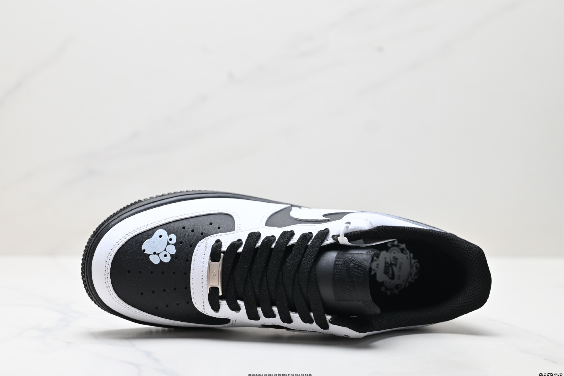 270 NIKE AIR FORCE 1‘07 ZH0316-077