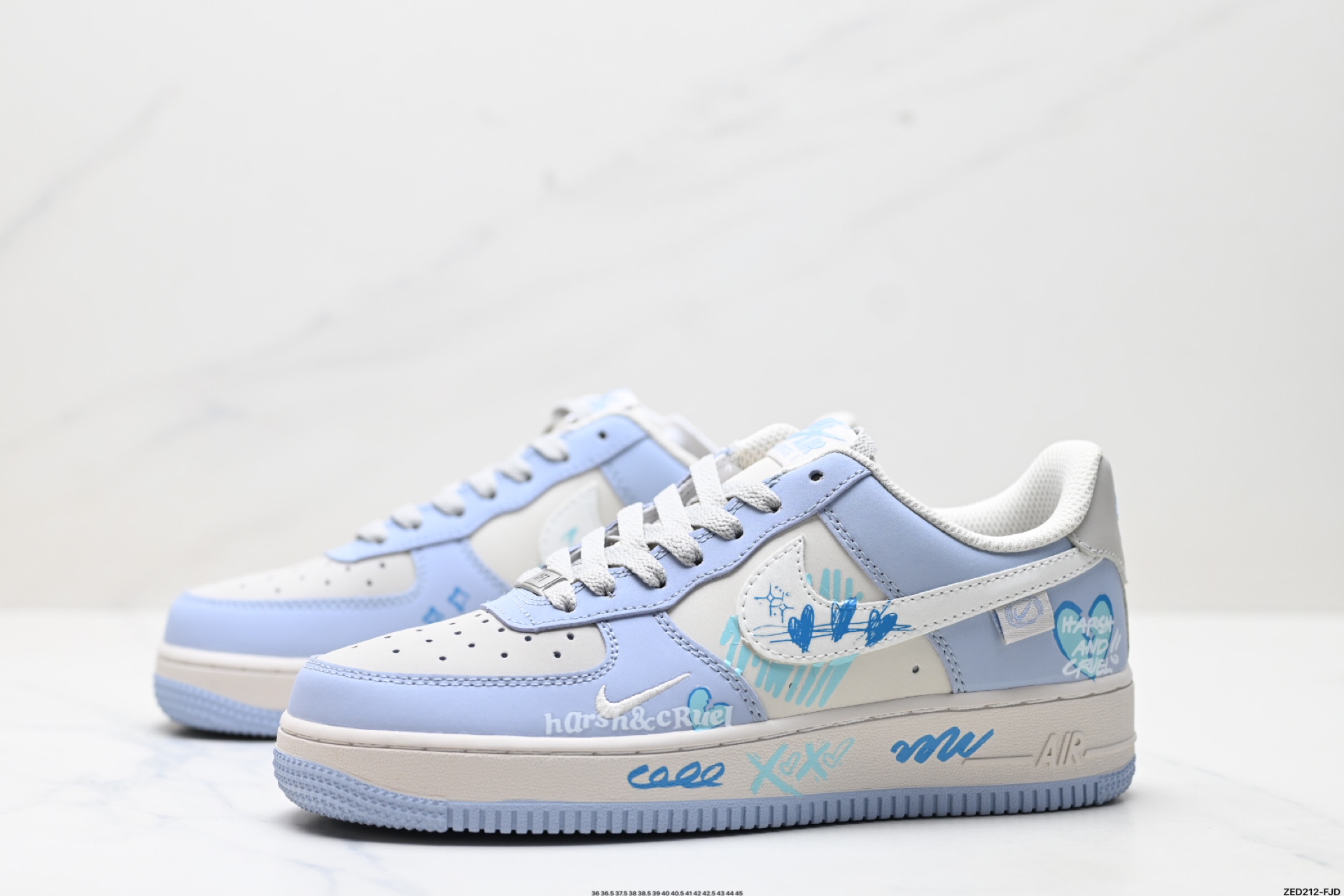 NIKE AIR FORCE 1‘07 DB3301-991
