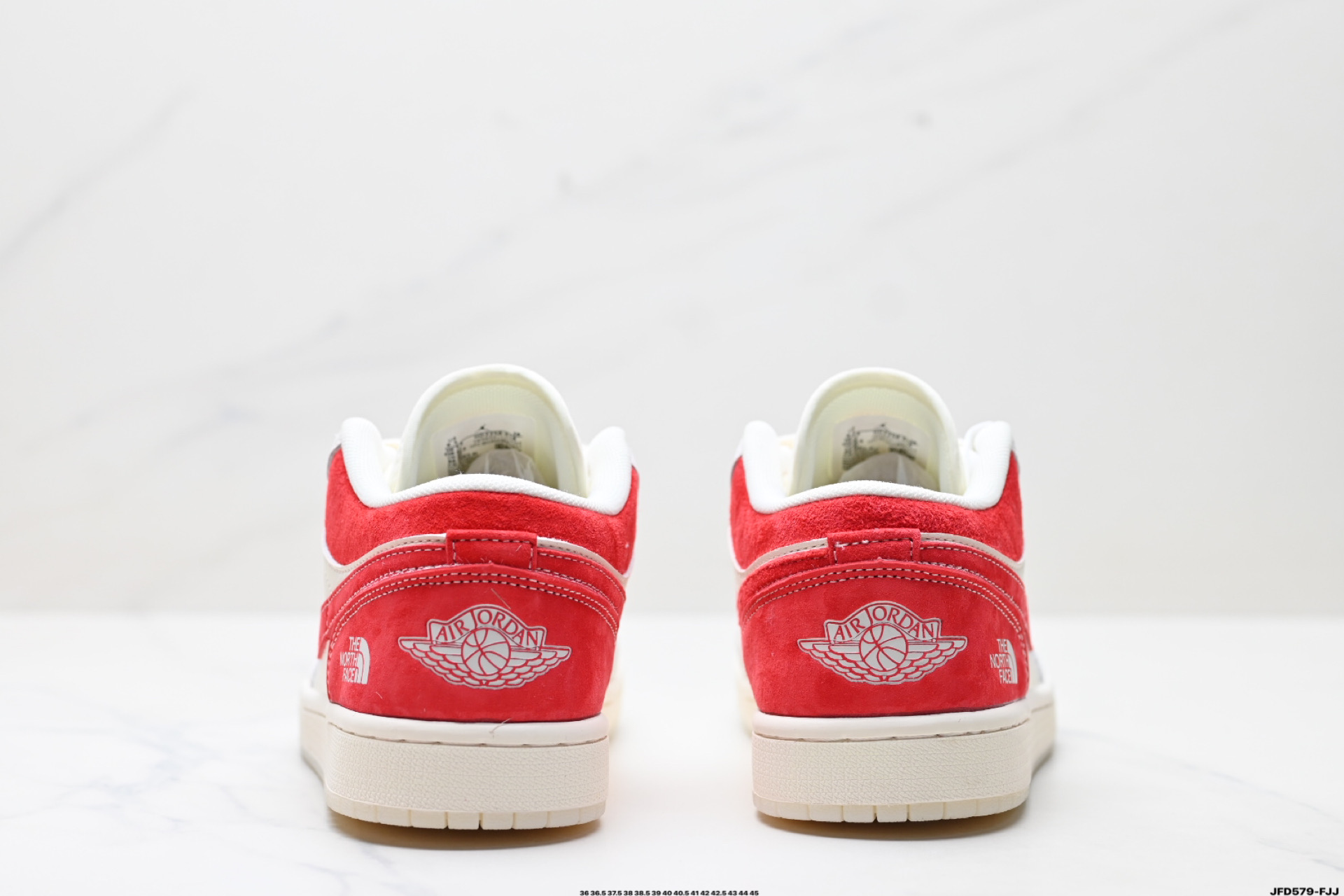 Air Jordan 1 Low SE: Classic Style Meets Modern Comfort 7 i1746892090158 2540 0 5