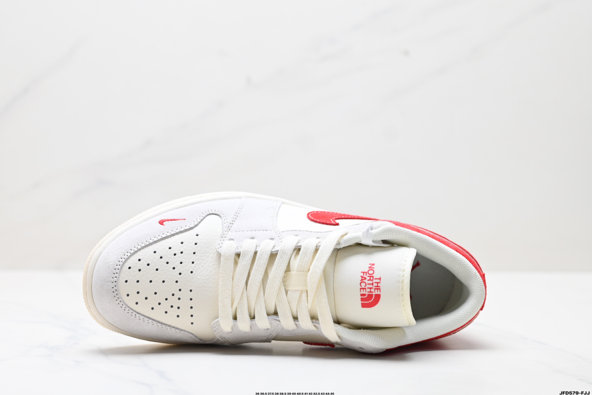 Air Jordan 1 Low SE: Classic Style Meets Modern Comfort 3 i1746892091279 2303 0 1