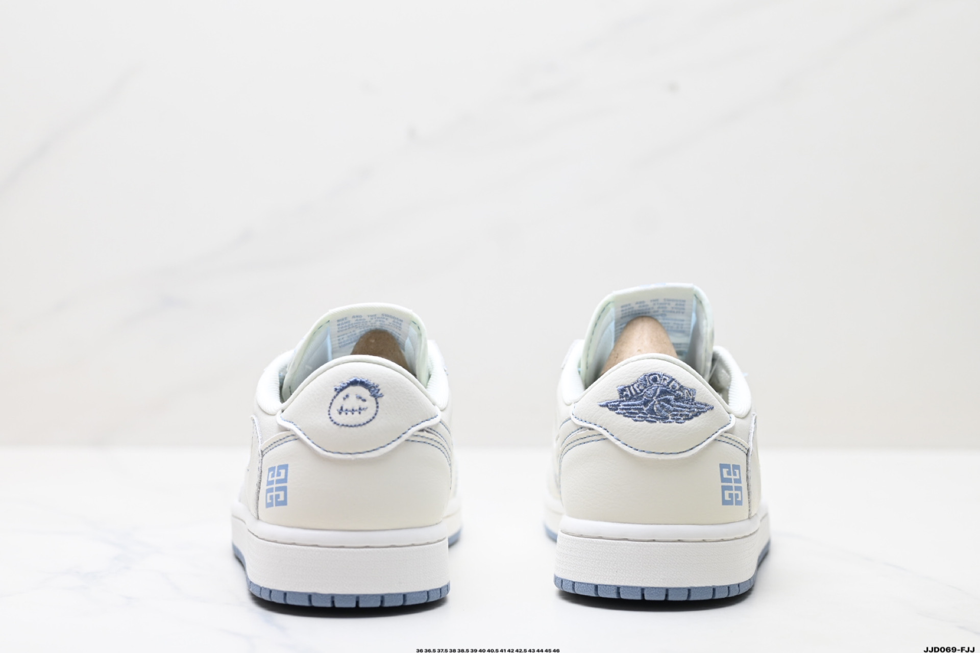 Givenchy City Sport Low-Top Sneakers In Leather White/Blue - Stylish Comfort 7 i1746893230900 1745 0 5