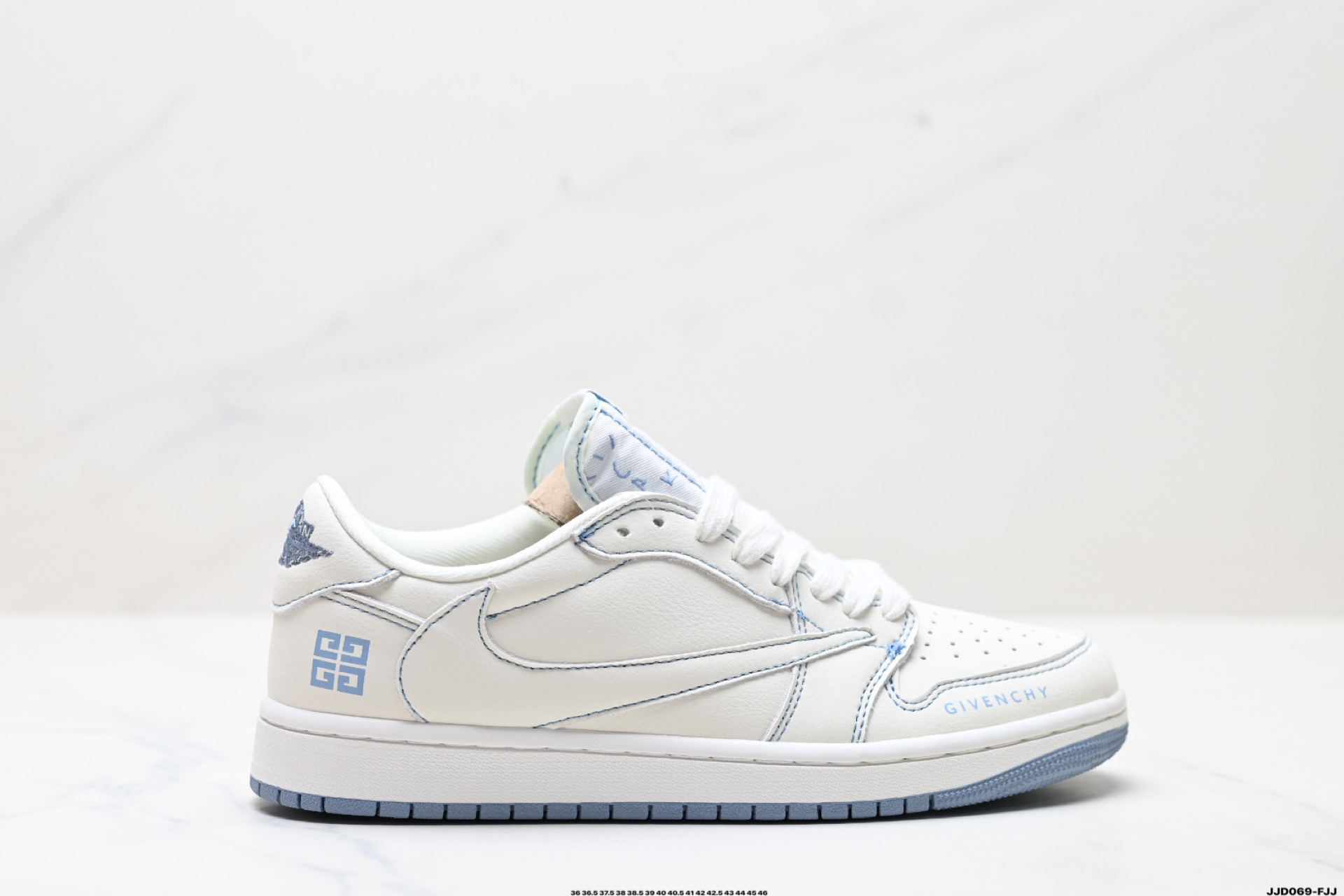Givenchy City Sport Low-Top Sneakers In Leather White/Blue - Stylish Comfort 2 i1746893230900 6595 0 0