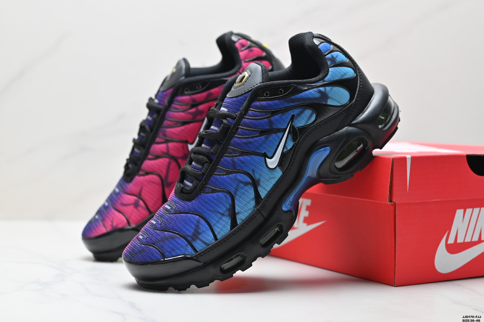 Nike Air Max Plus TN Running Shoes - Lightweight Cushioning and Durability 16 i1746893938121 7259 0 14
