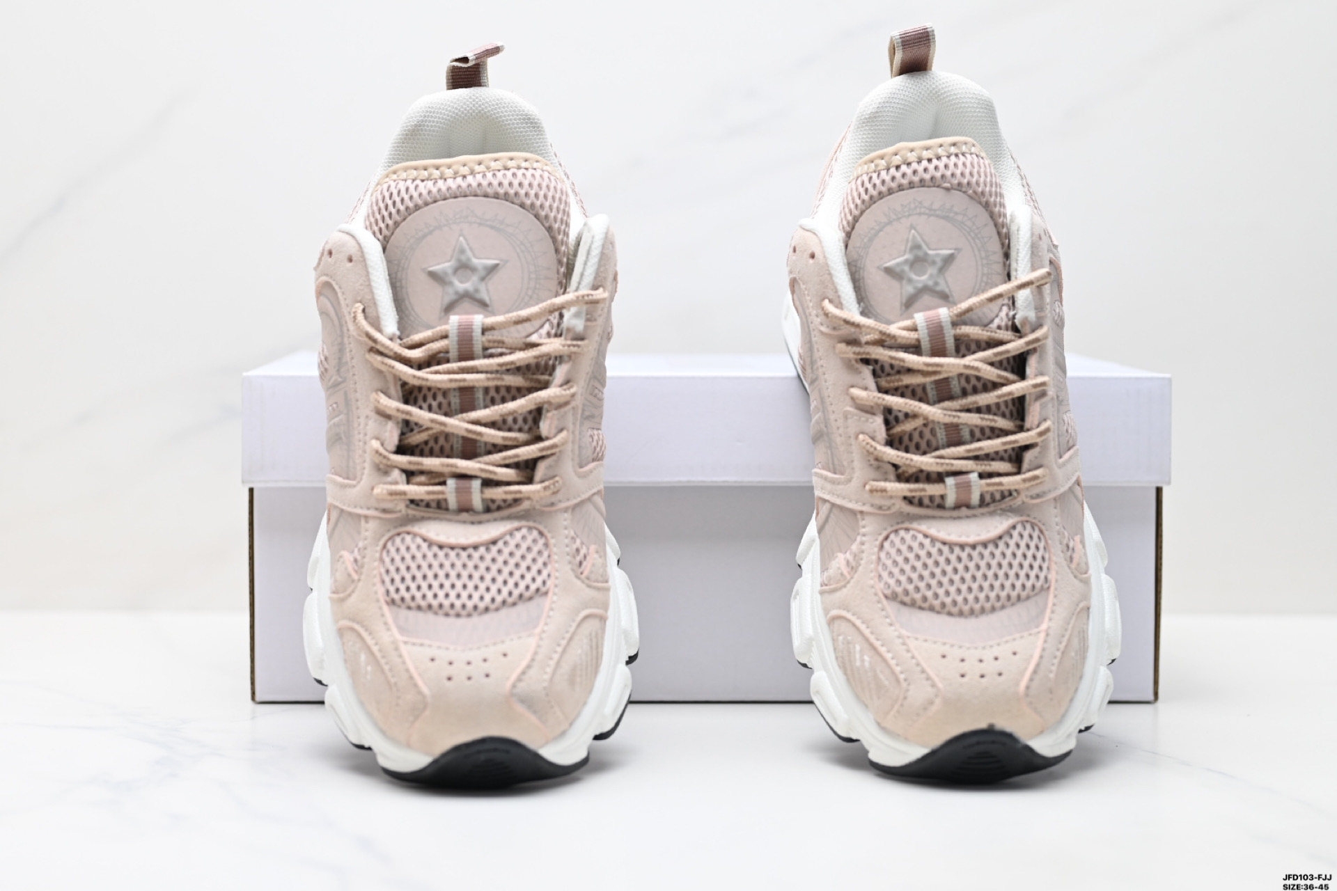 Dior Chrono Round Toe Lace-Up Sneakers - Stylish & Comfortable Shoes 8 i1746896813967 7130 0 6