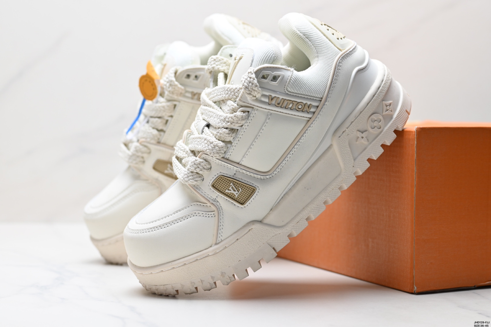 Louis Vuitton Trainer Sneaker Low White Blue,Casual, Culture,Versatile shoe 5 i1746898053910 2247 0 7