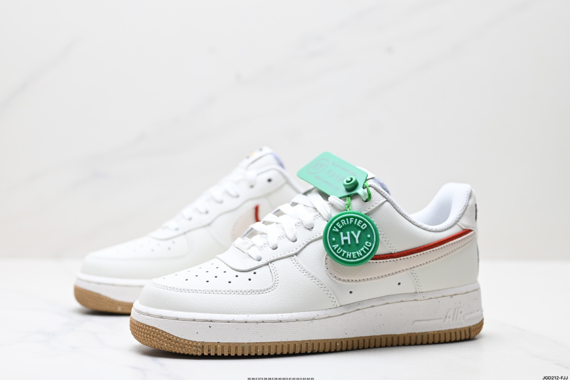 NIKE AIR FORCE 1‘07 LX DX6065-101