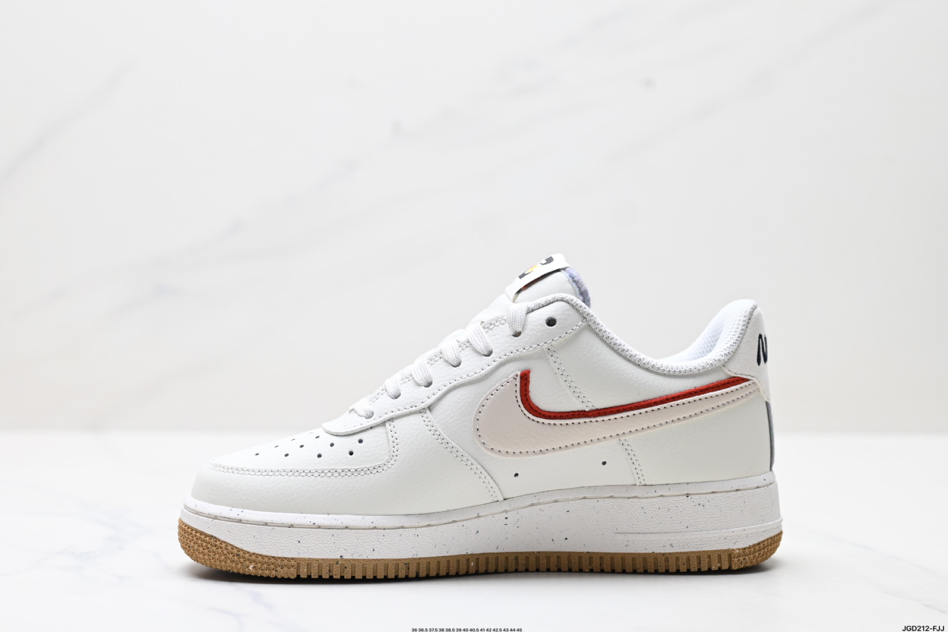 NIKE AIR FORCE 1‘07 LX DX6065-101