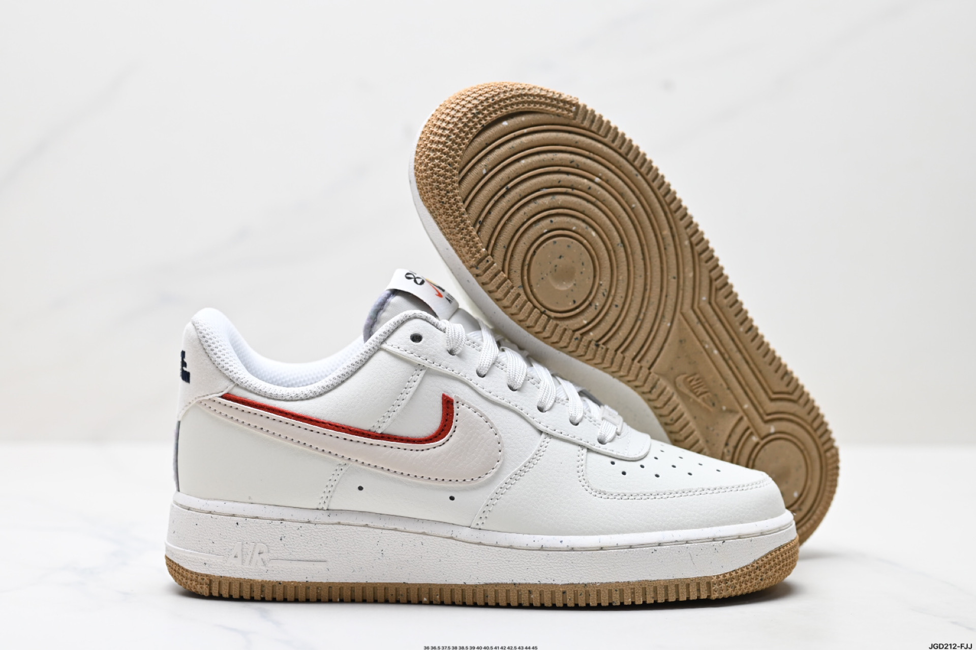 NIKE AIR FORCE 1‘07 LX DX6065-101