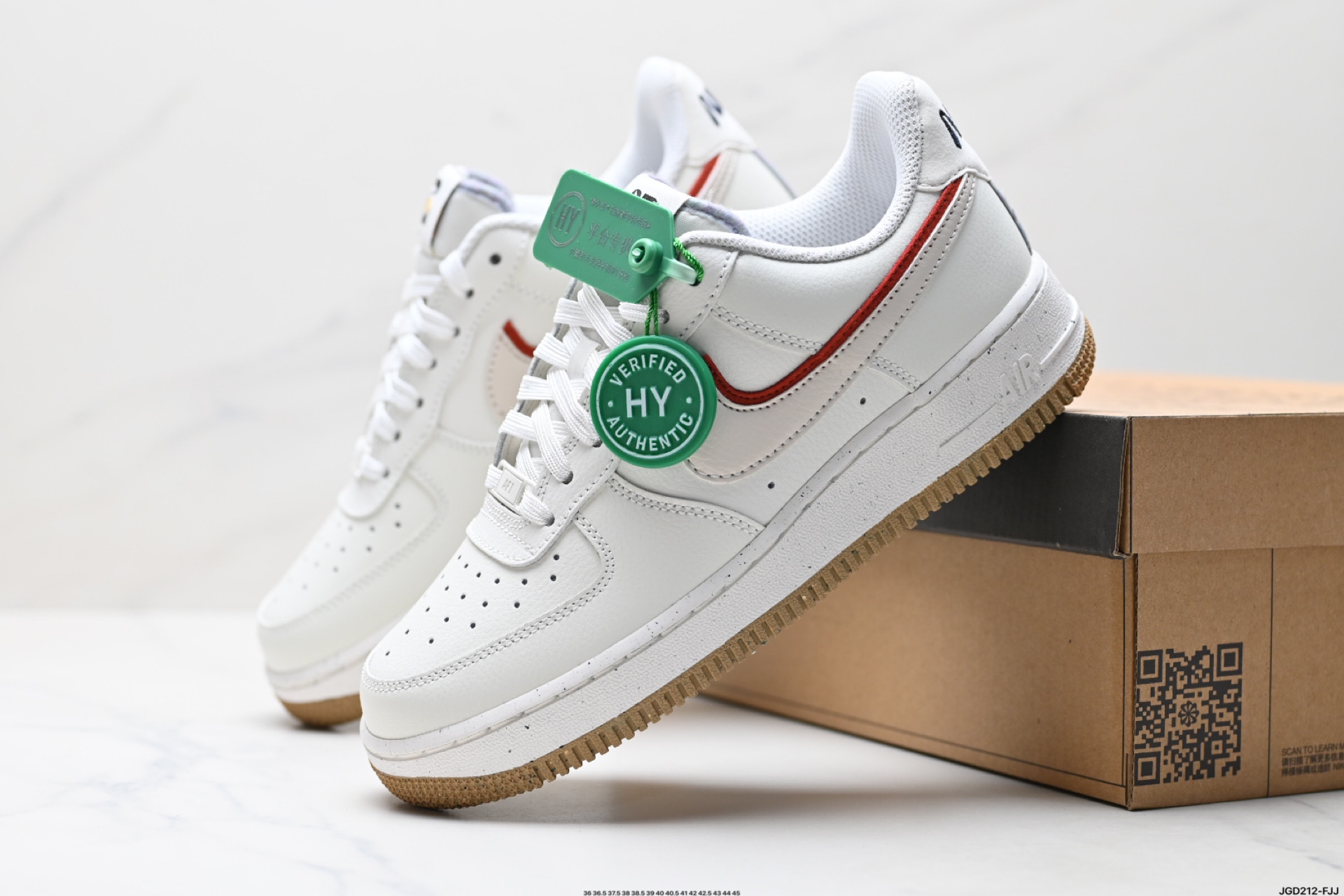 NIKE AIR FORCE 1‘07 LX DX6065-101