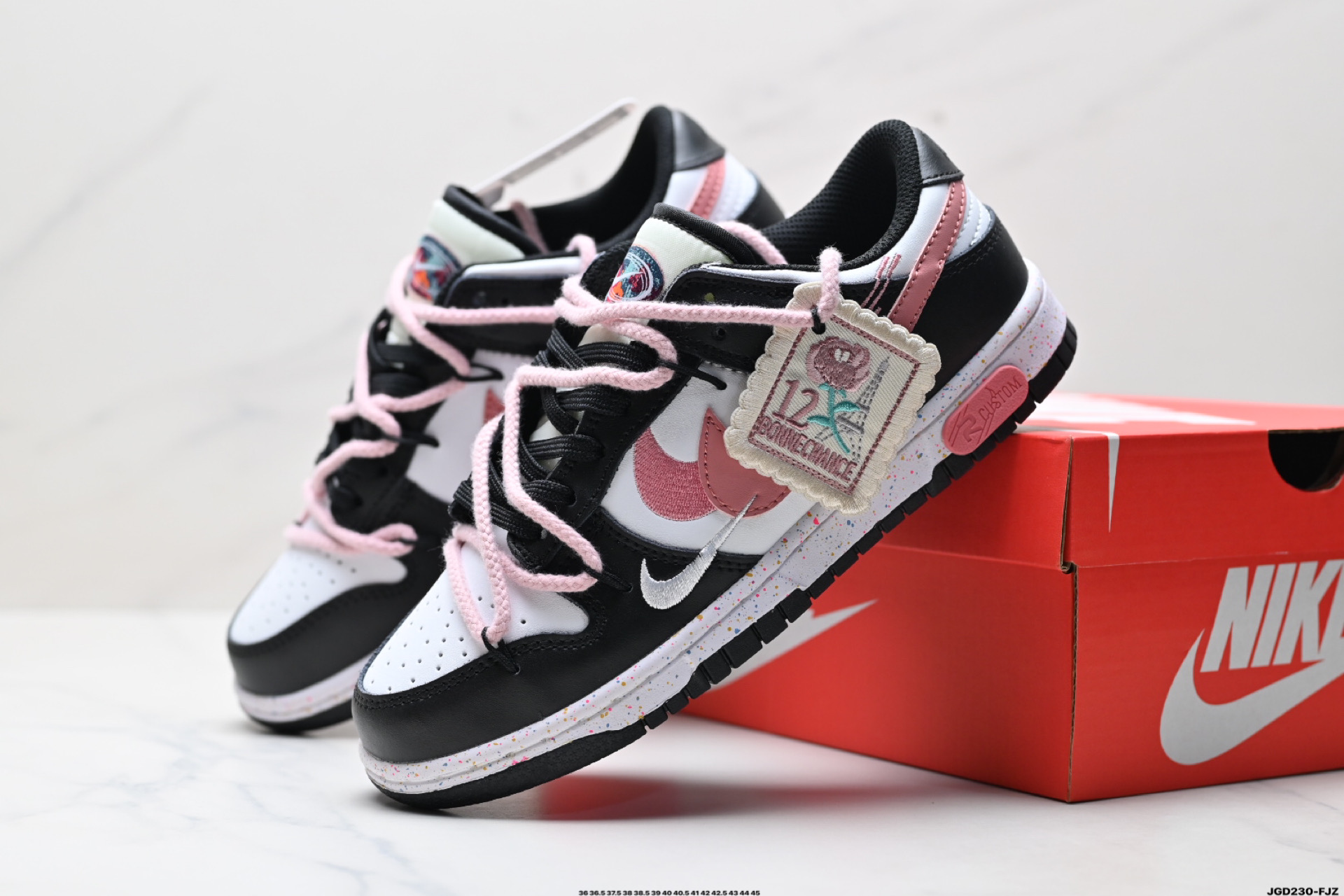 Nike Dunk Low Retro Sneakers - Low Top, Comfortable Skateboarding Shoes 2 i1746979320680 9714 0 7