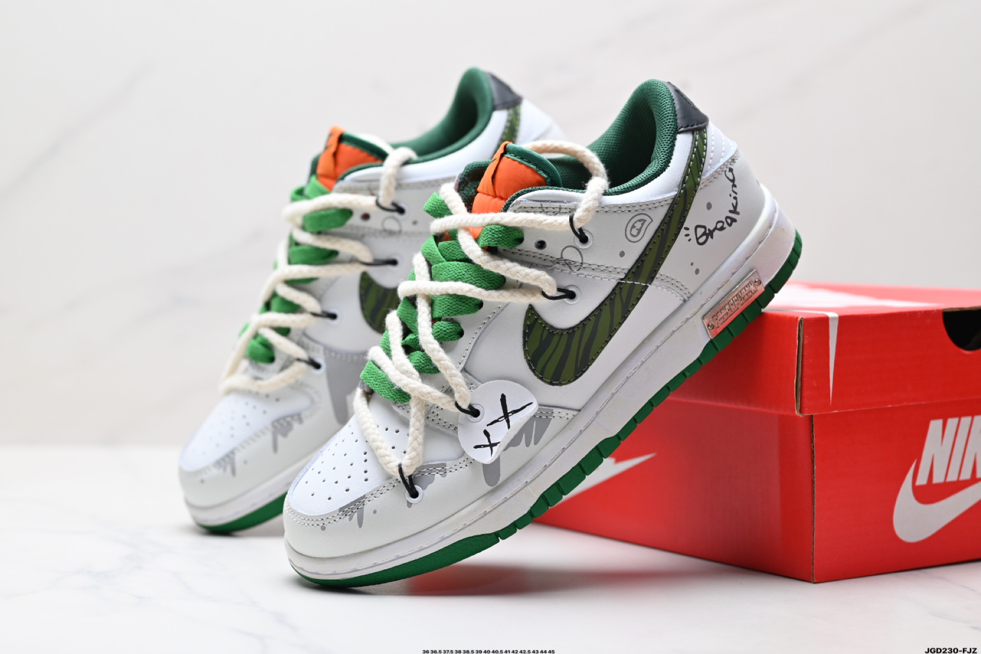 Nike Dunk Low Retro Sneakers - Low Top, Comfortable Skateboarding Shoes 7 i1746979435883 343 0 7