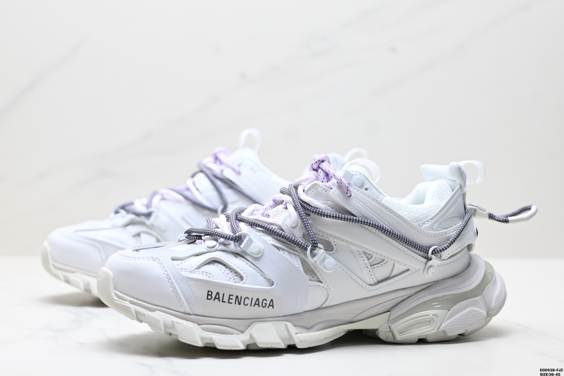 420 Balenciaga巴黎世家 Track Trail 圆头系带 低帮复古老爹鞋 户外概念复古老爹鞋 80059 W1GB1 9000