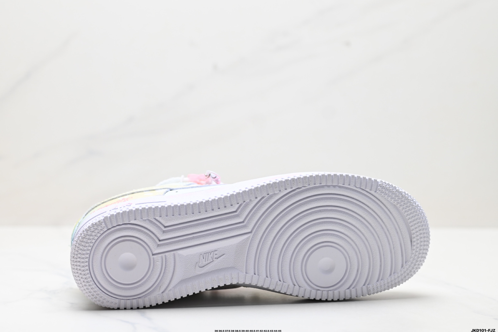 170 耐克Nike Air Force 1“07 LV8空军一号低帮百搭休闲运动板鞋 DD8959-100