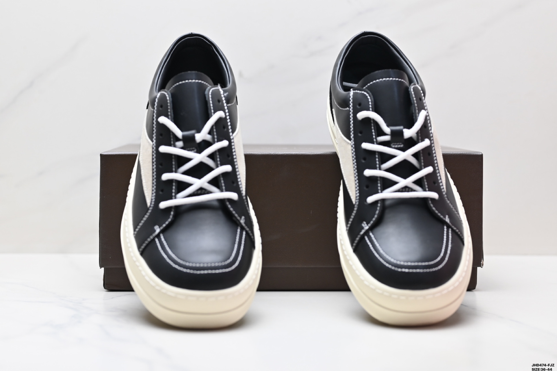 RICK OWENS Hollywood Leather Low-Top Sneakers - Round Toe Lace-Up 8 i1746981004215 978 0 6