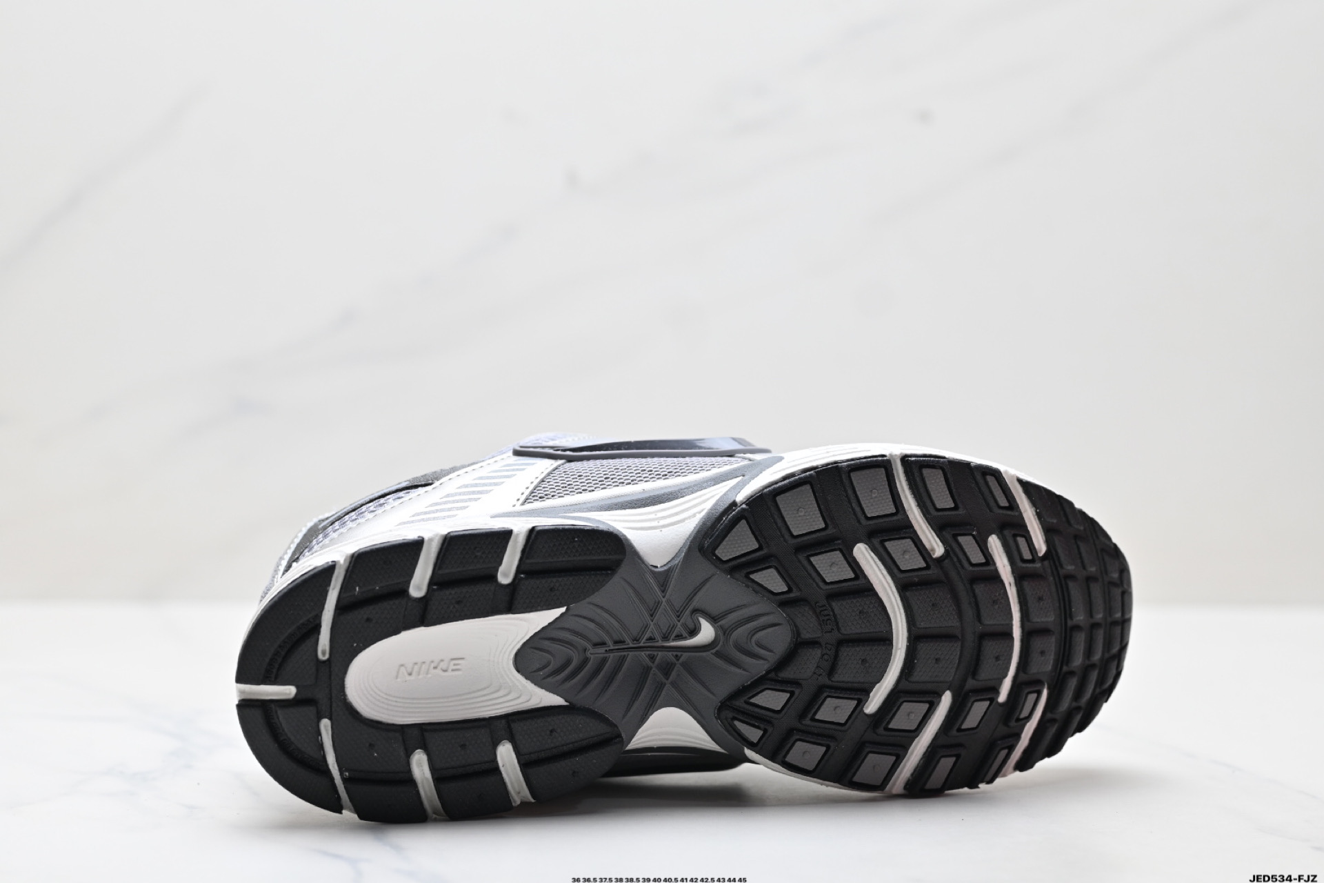 Nike V5 RNR Running Shoes - Breathable, Comfortable, and Durable 10 i1746981549972 7375 0 8