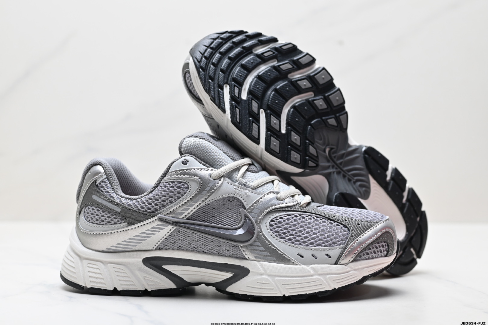 Nike V5 RNR Running Shoes - Breathable, Comfortable, and Durable 6 i1746981549972 9404 0 4