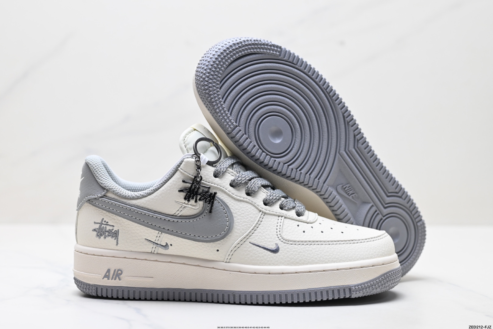 NIKE AIR FORCE 1‘07 LV8 HH7518-060