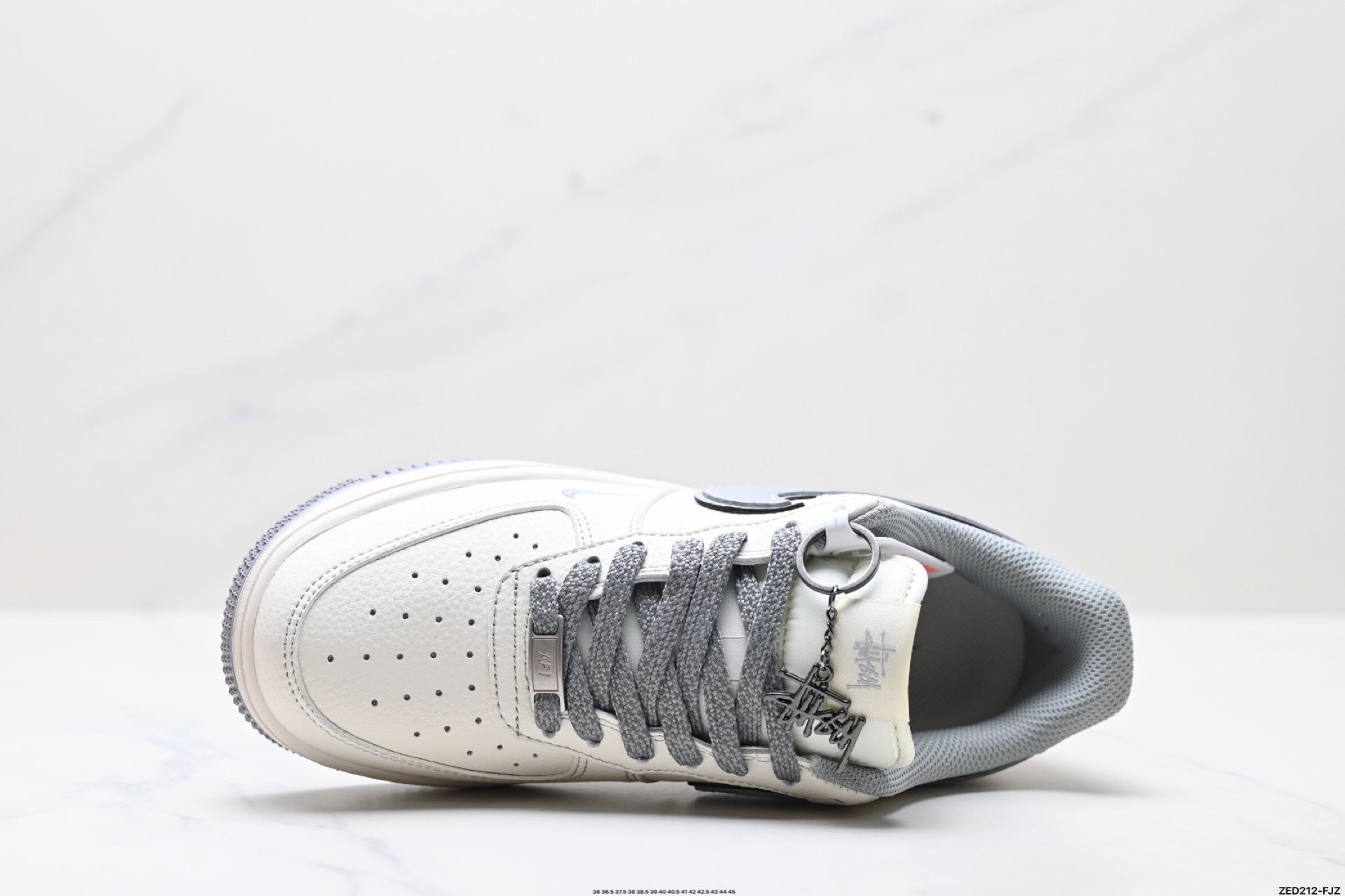NIKE AIR FORCE 1‘07 LV8 HH7518-060